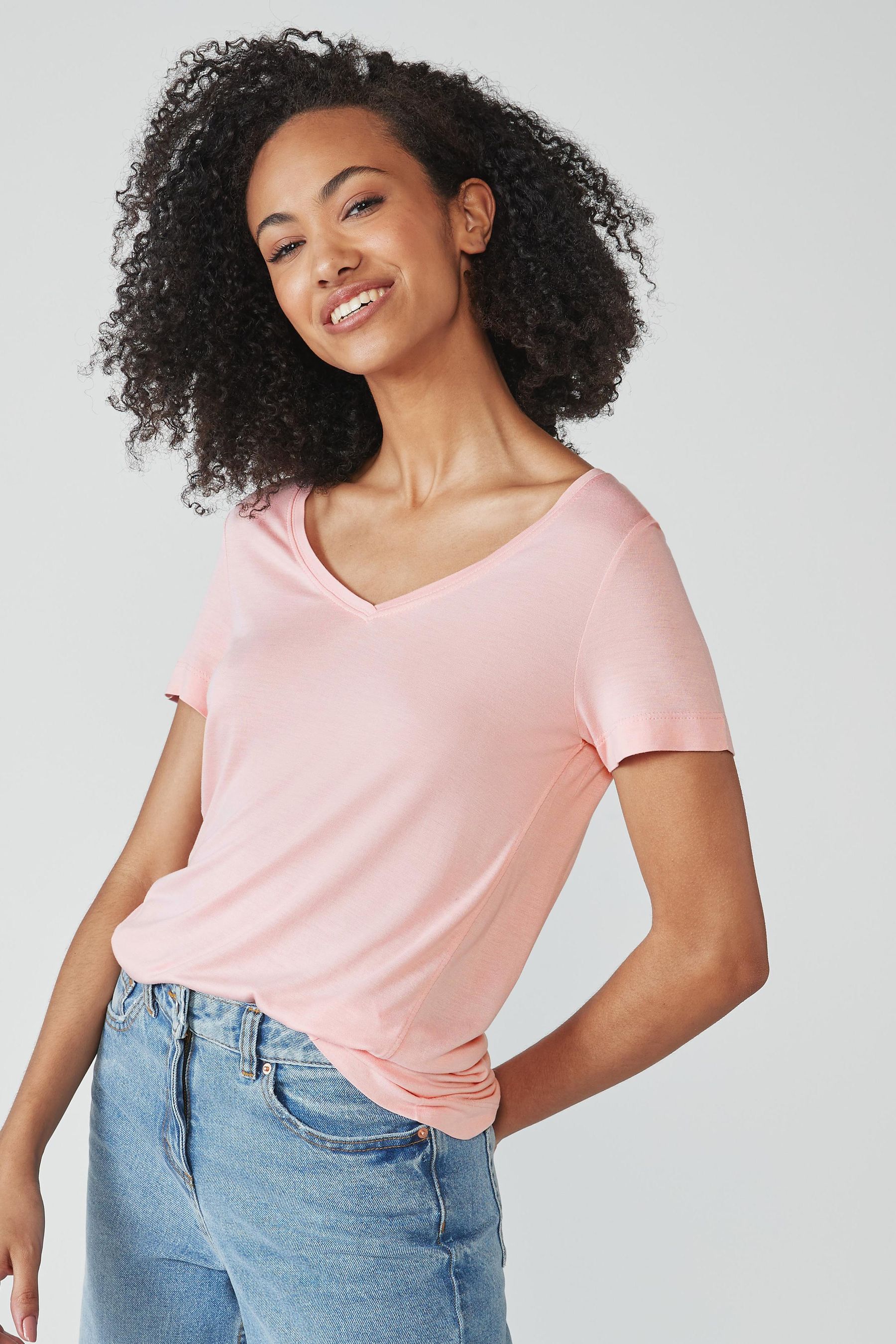 Pink v neck outlet t shirt women's