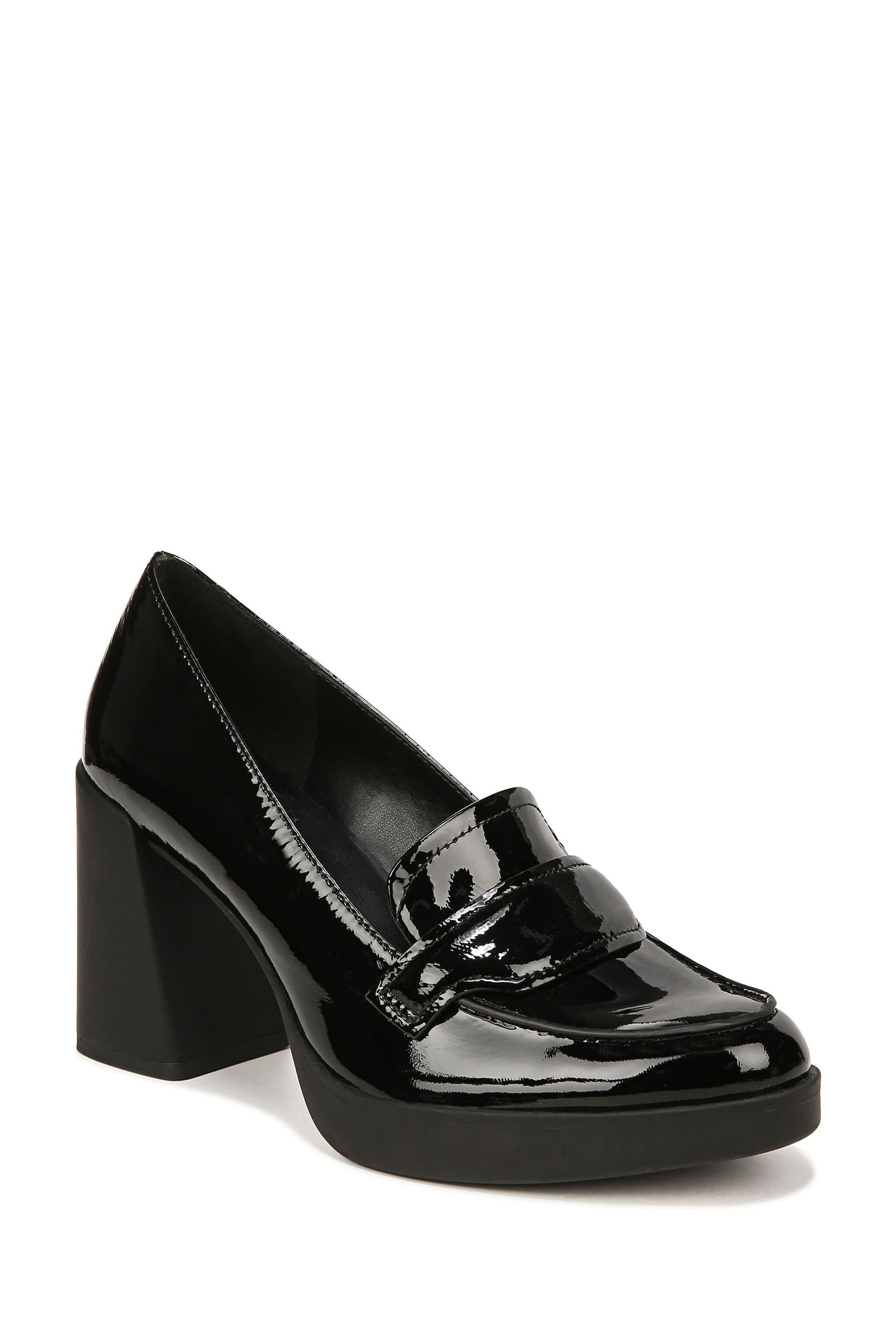 Naturalizer patent leather sales shoes