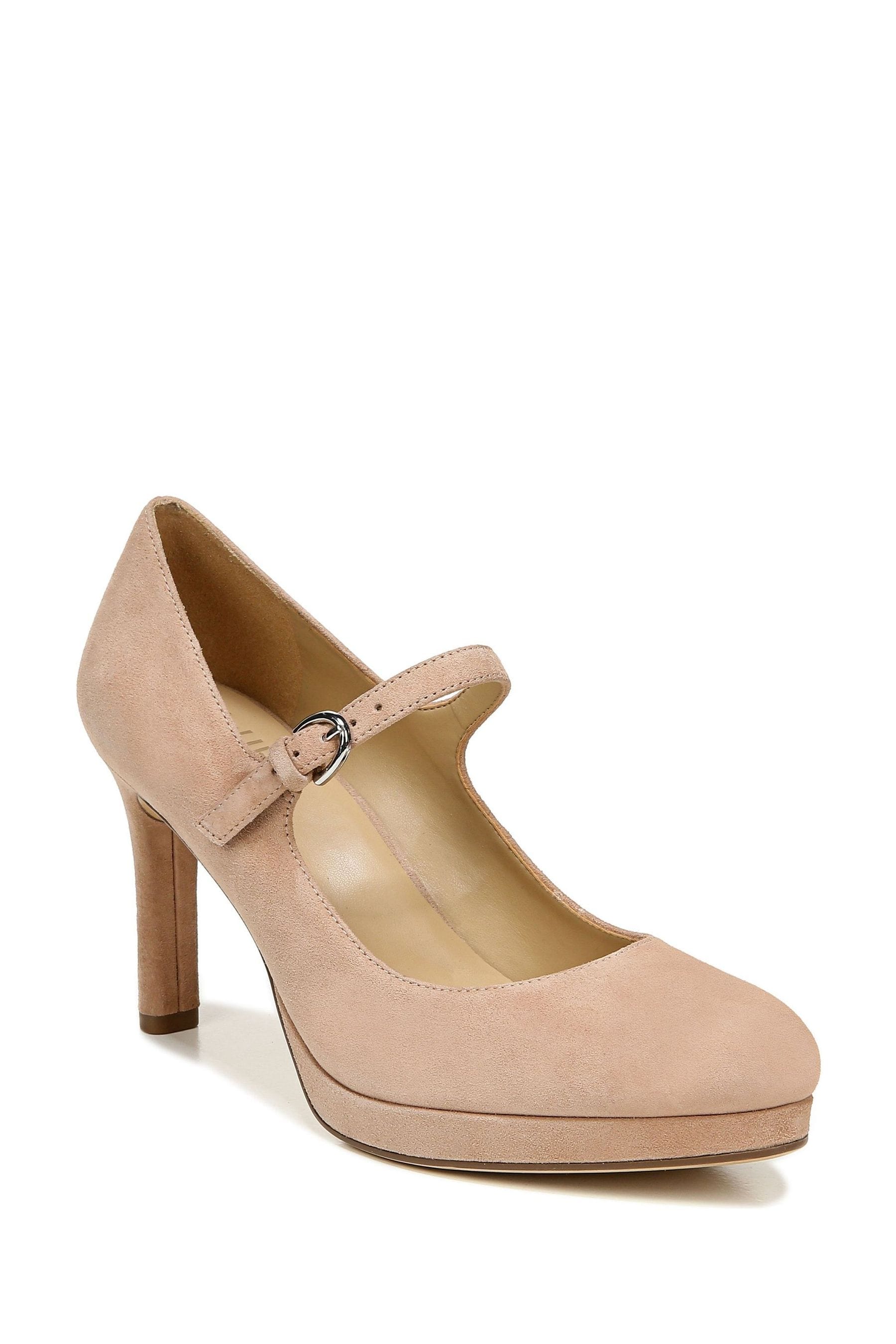 Naturalizer betty pump discount