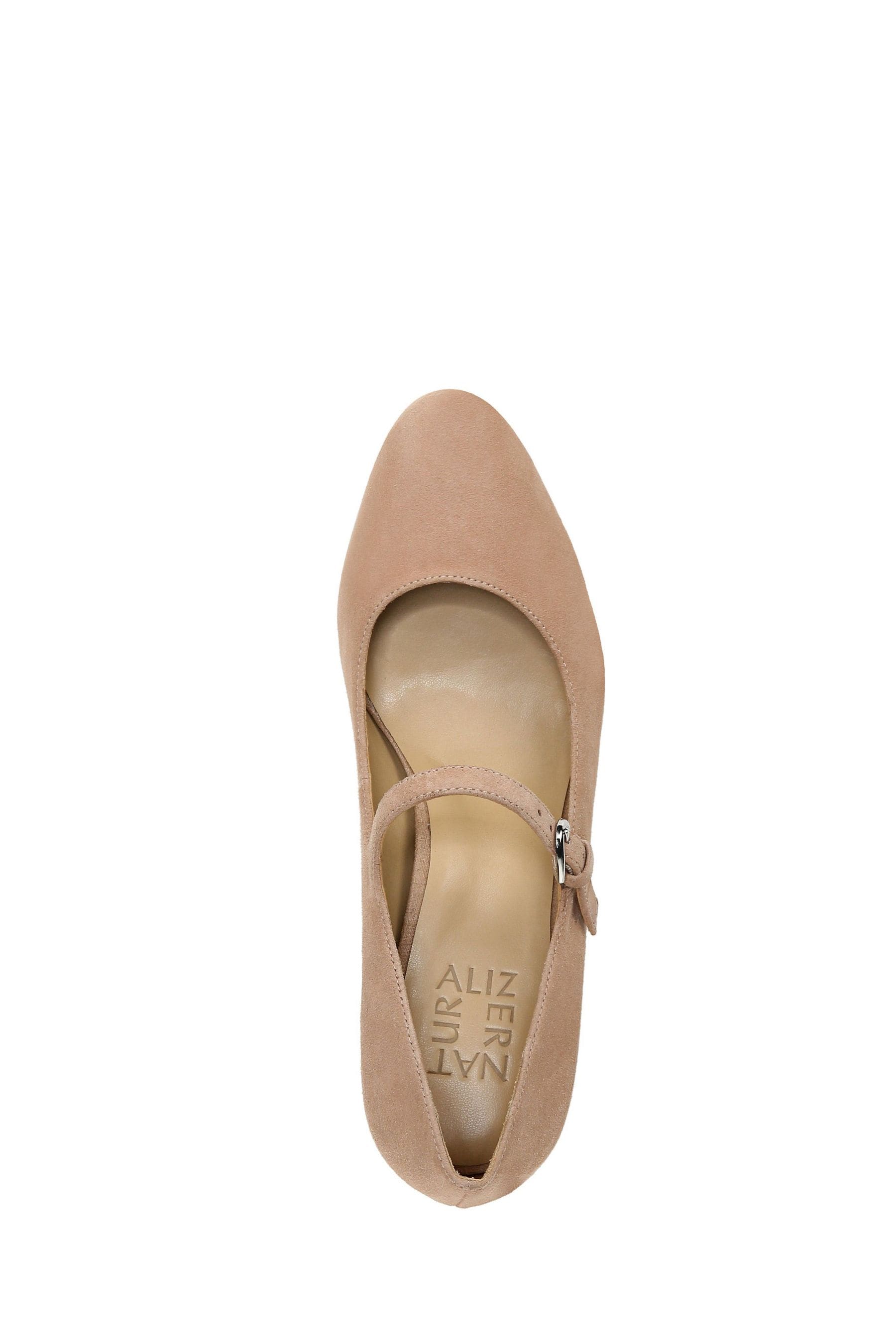 Naturalizer clearance beige shoes