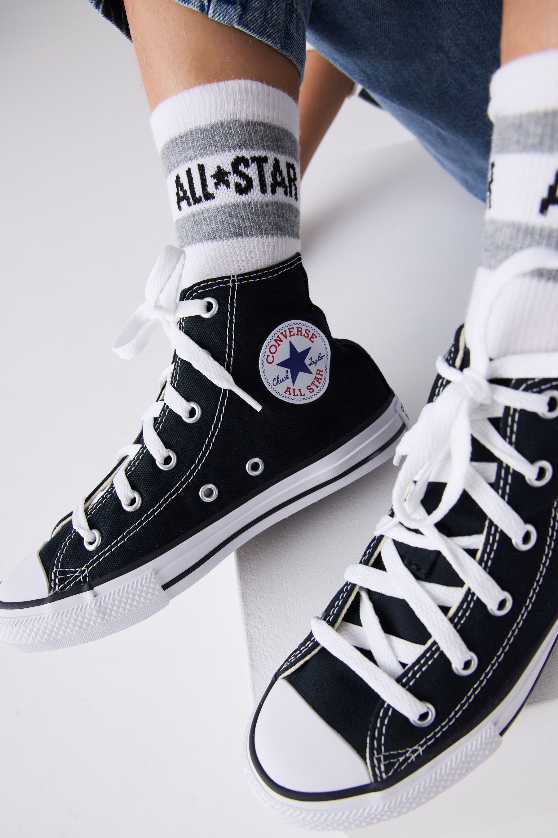 Converse Black White Chuck Taylor High Top Junior Trainers