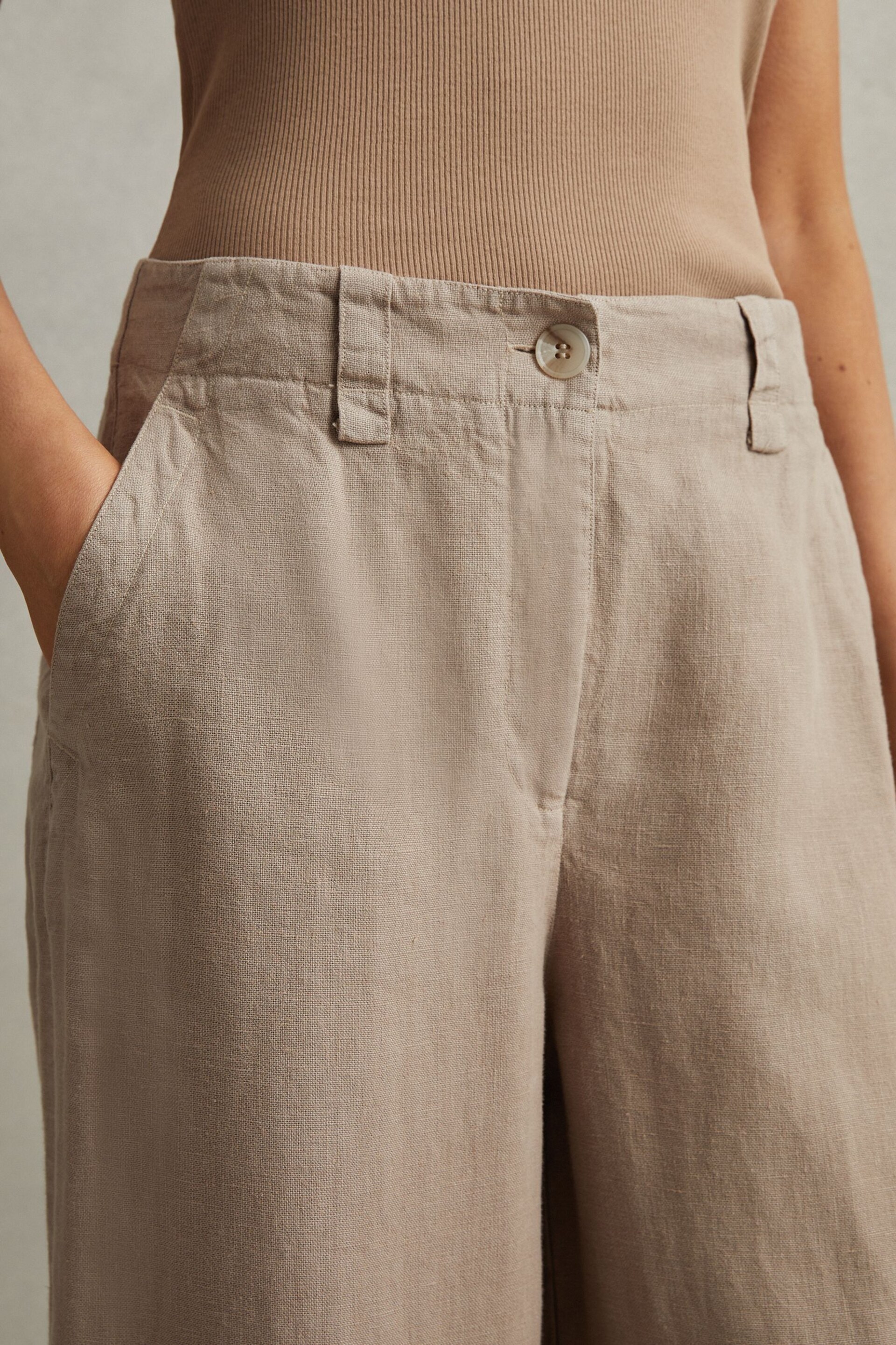 Reiss Mink Neutral Demi Petite Linen Wide Leg Garment Dyed Trousers - Image 4 of 7