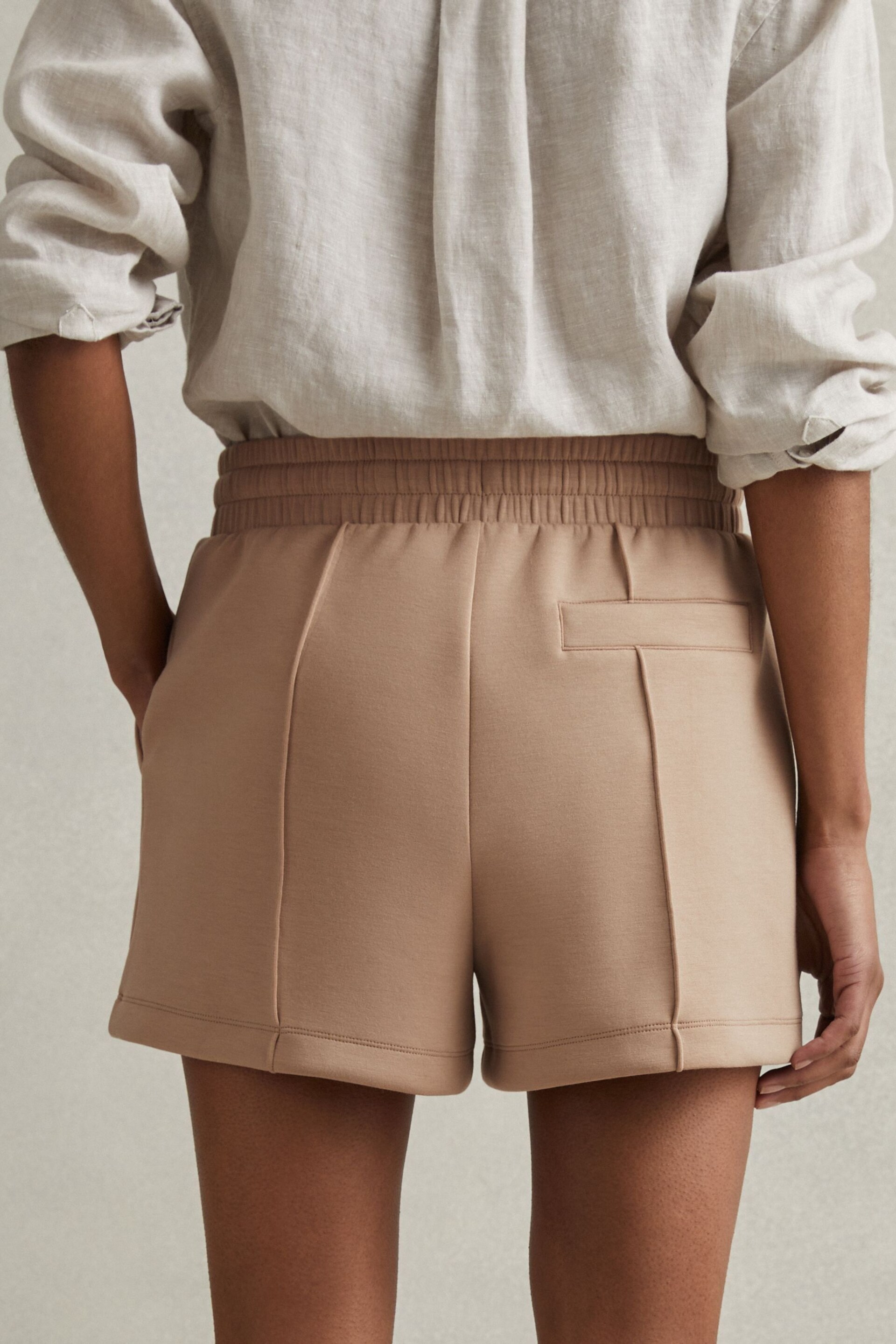 Reiss Camel Joanna Modal Blend Drawstring Co-Ord Sweat Shorts - Image 5 of 6