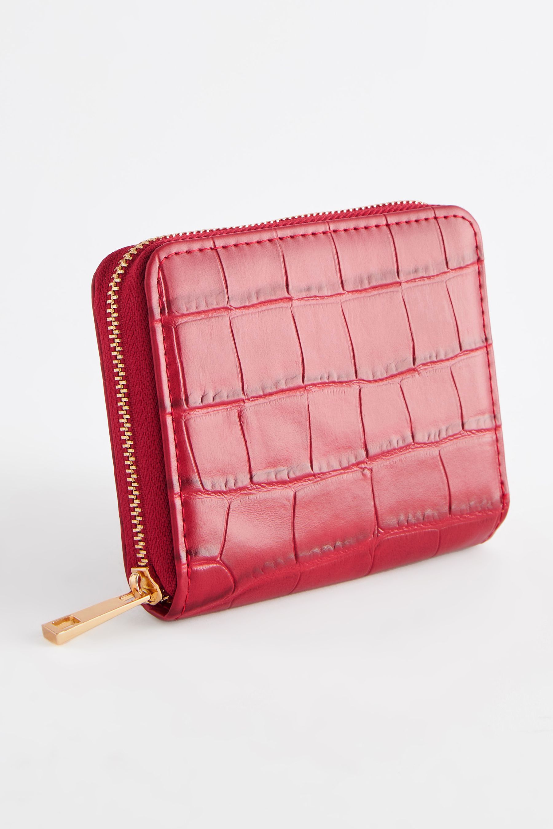 Red croc purse deals