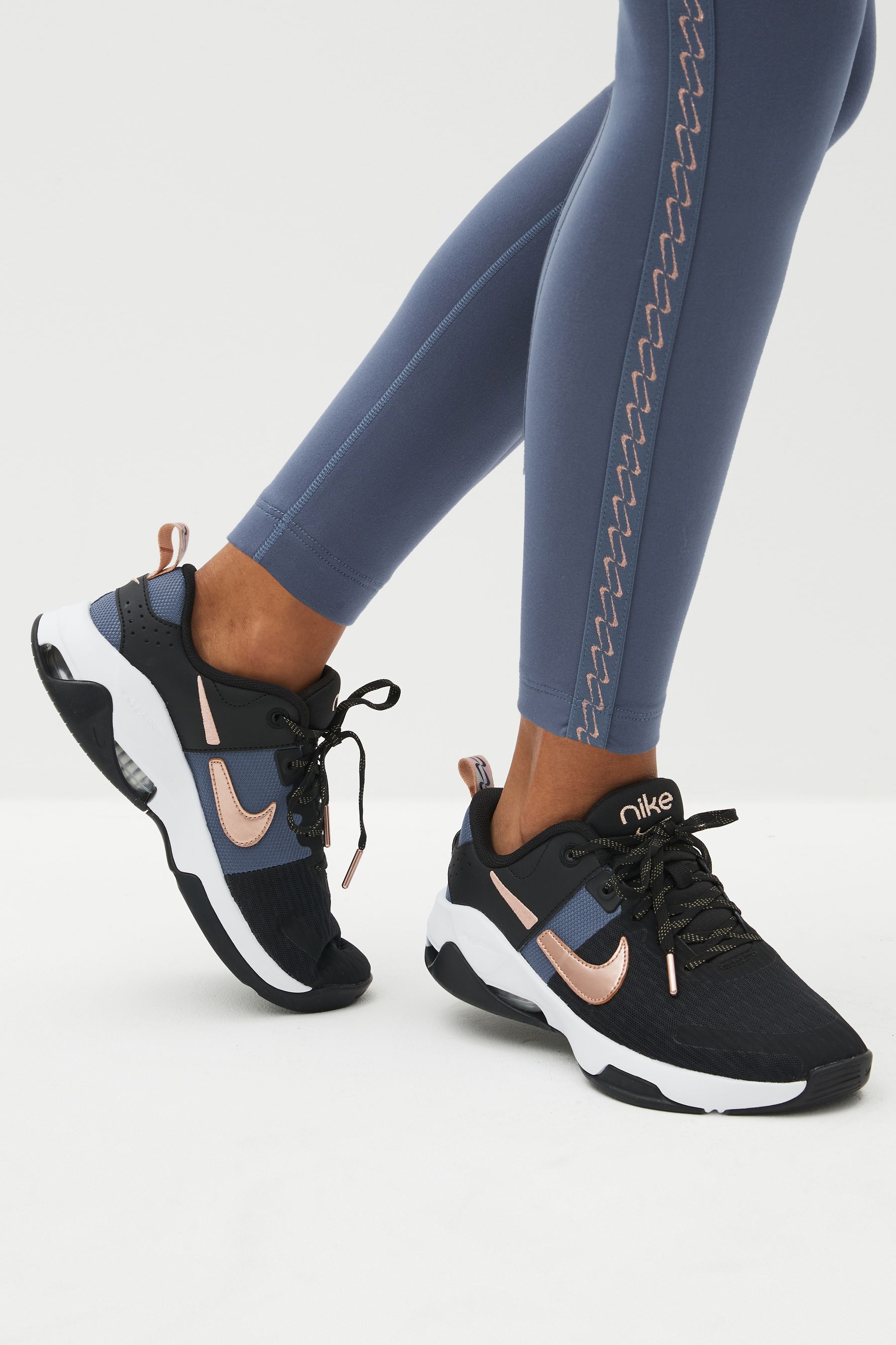 Nike 6 deals trainers