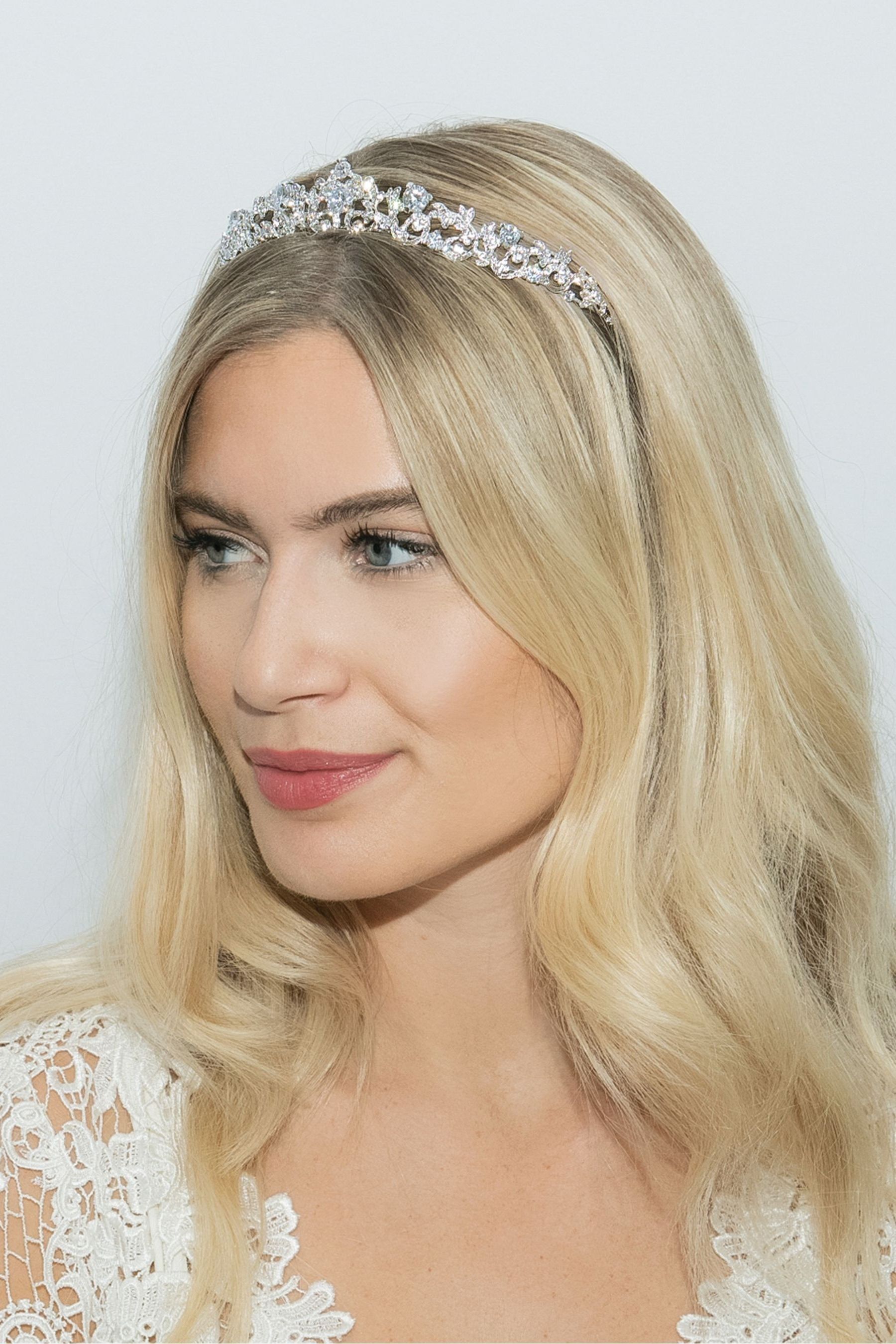 Ivory & Co. ティアラ　Alexandra Sakura サクラ ivory&co Alexandra SAKURA(アレキサンドラ サクラ) 日本限定｜大阪で