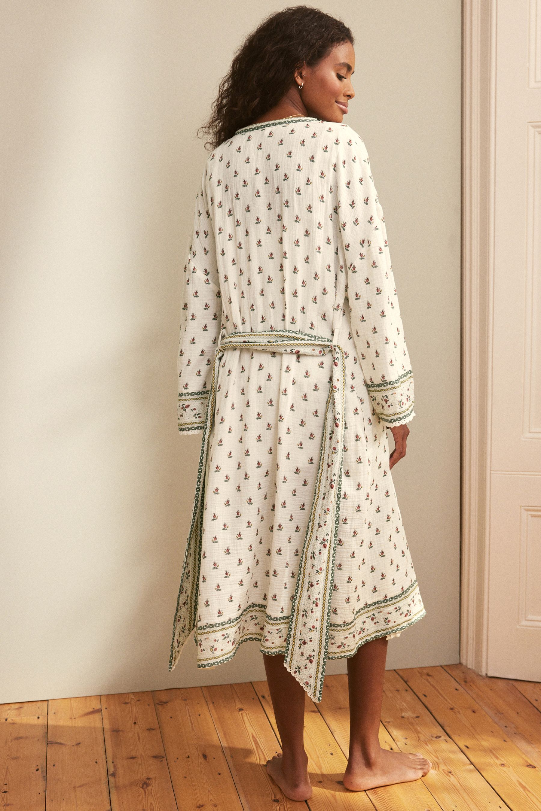 Buy Laura Ashley White Aylesmore Sprint Print Crinkle 100 Cotton Robe from Next France