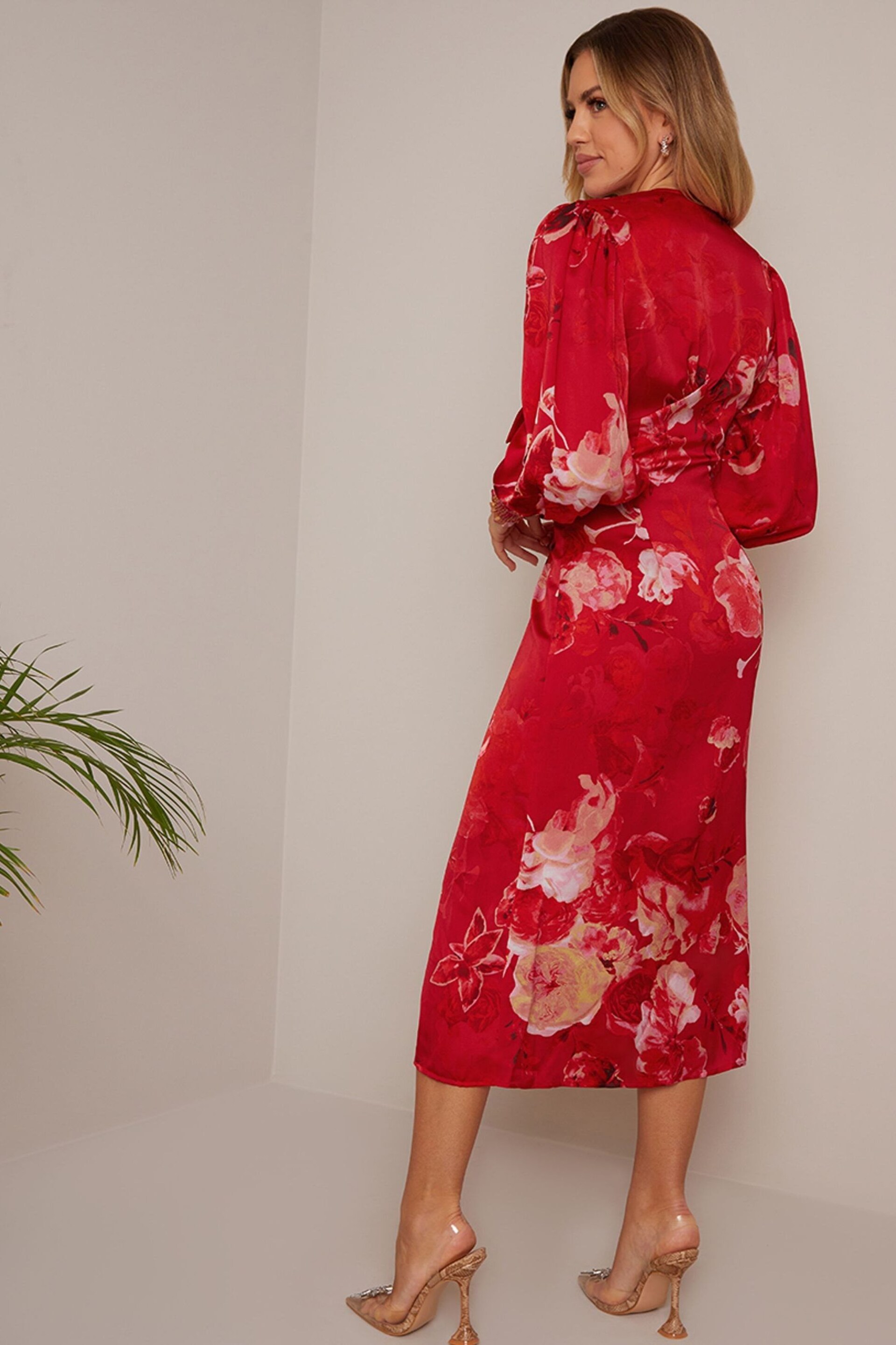 Chi Chi London Red V-Neck Puff Sleeve Floral Midi Dress - Image 2 of 3