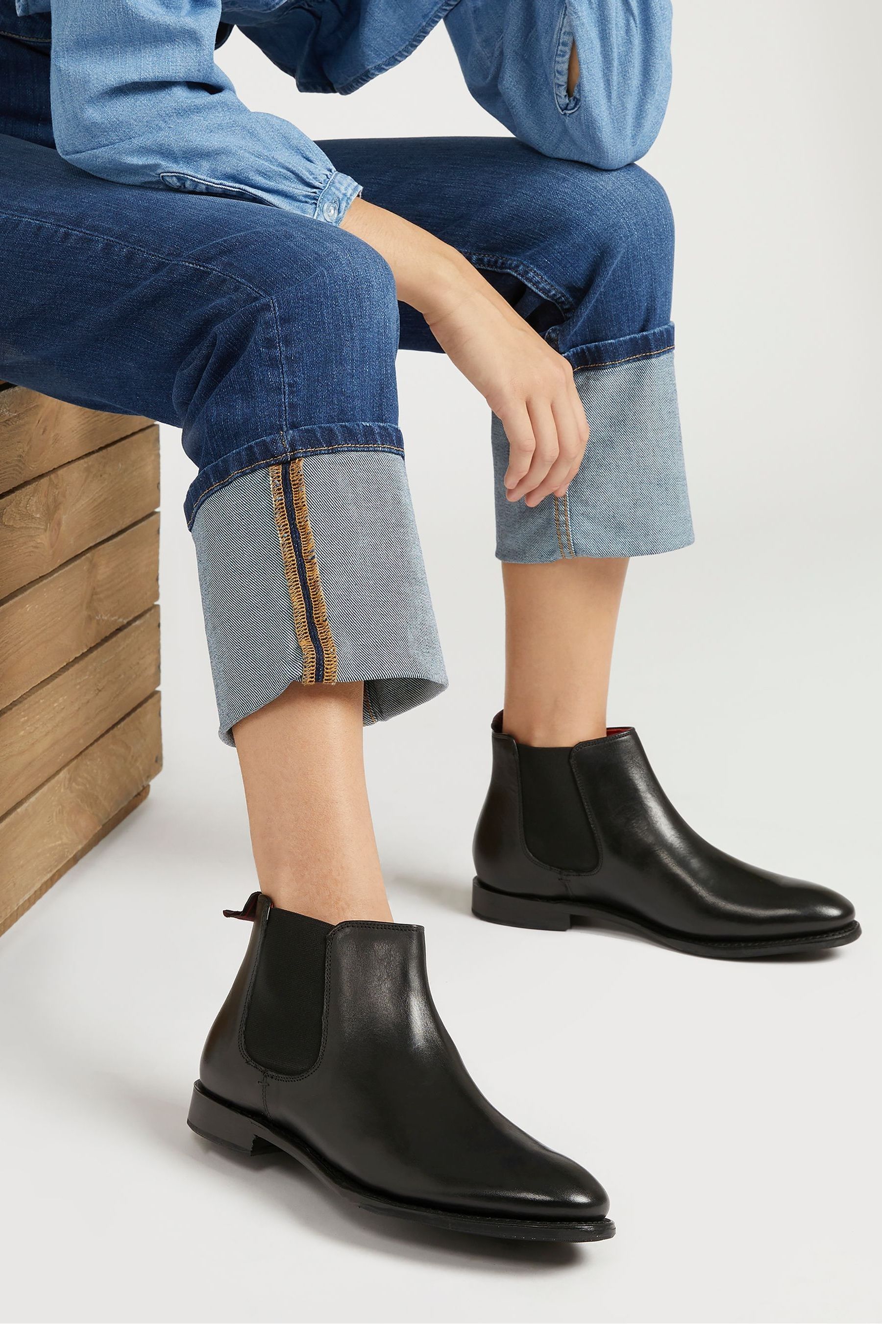 Jones chelsea boots discount ladies
