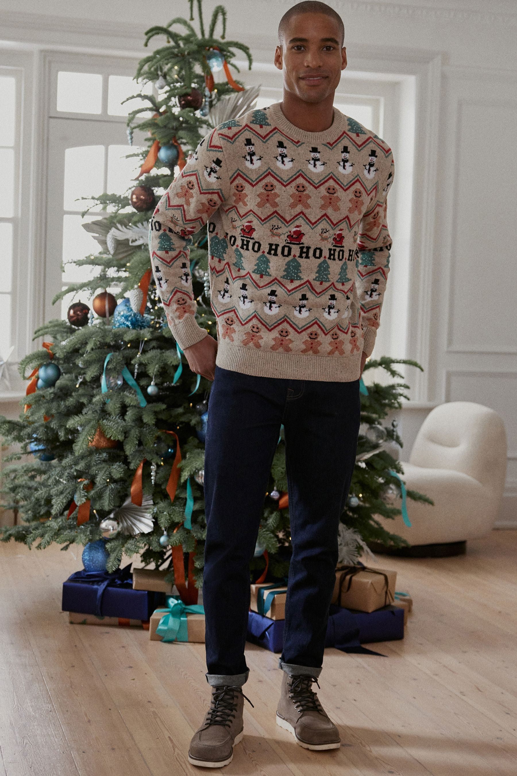 Buy neutre Pull de Noel en maille a motif jacquard bonhomme de neige regulier Pull de Noel en maille pour homme from Next Luxembourg