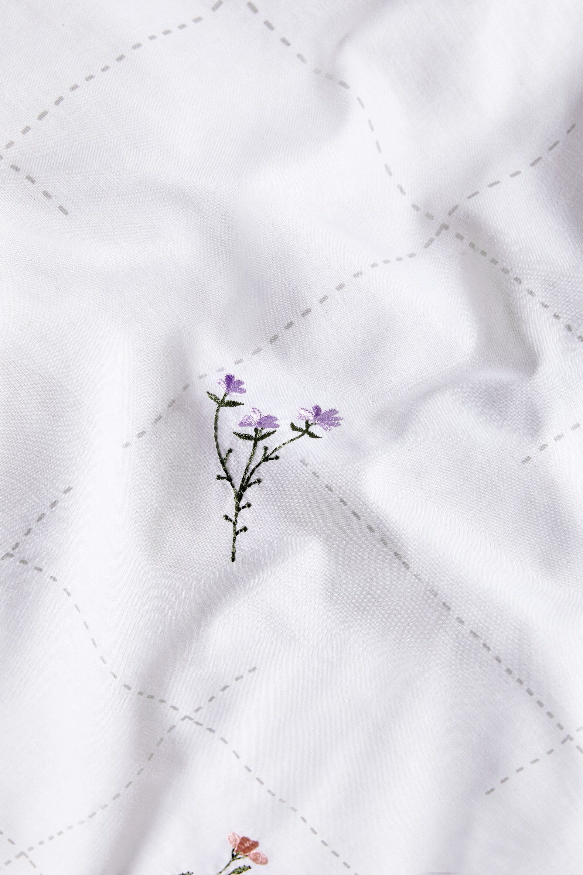 White Floral Embroidered Duvet Cover and Pillowcase Set - Image 4 of 5