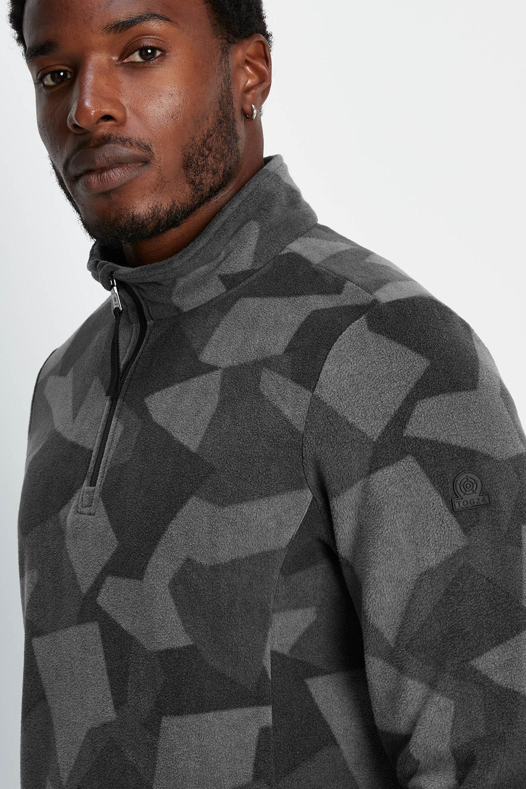 Mens camo on sale fleece