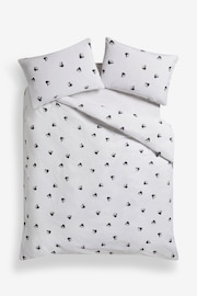 2 Pack Monochrome Daisy Heart Reversible Duvet Cover and Pillowcase Set - Image 6 of 7