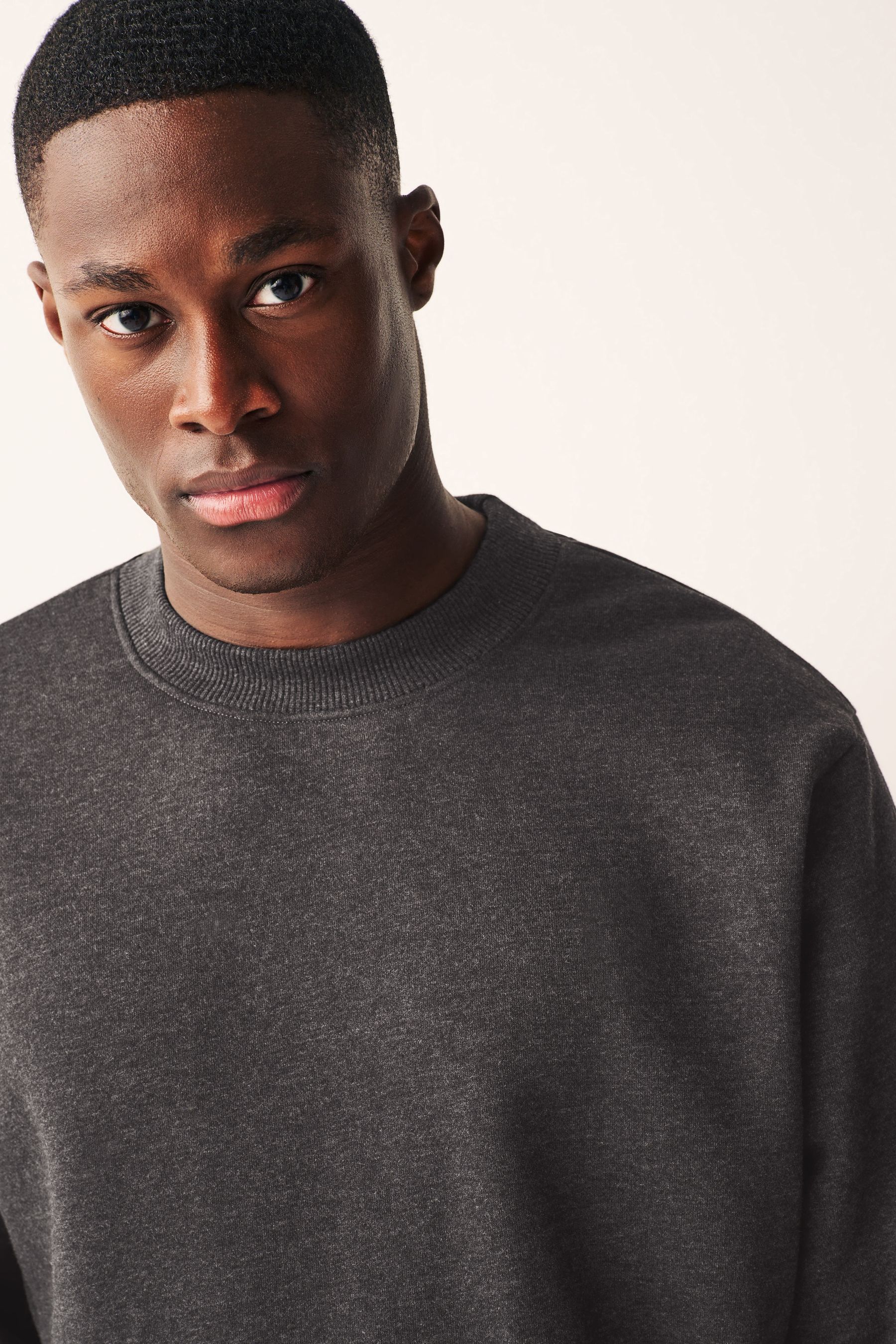 Charcoal grey crew neck sweatshirt best sale