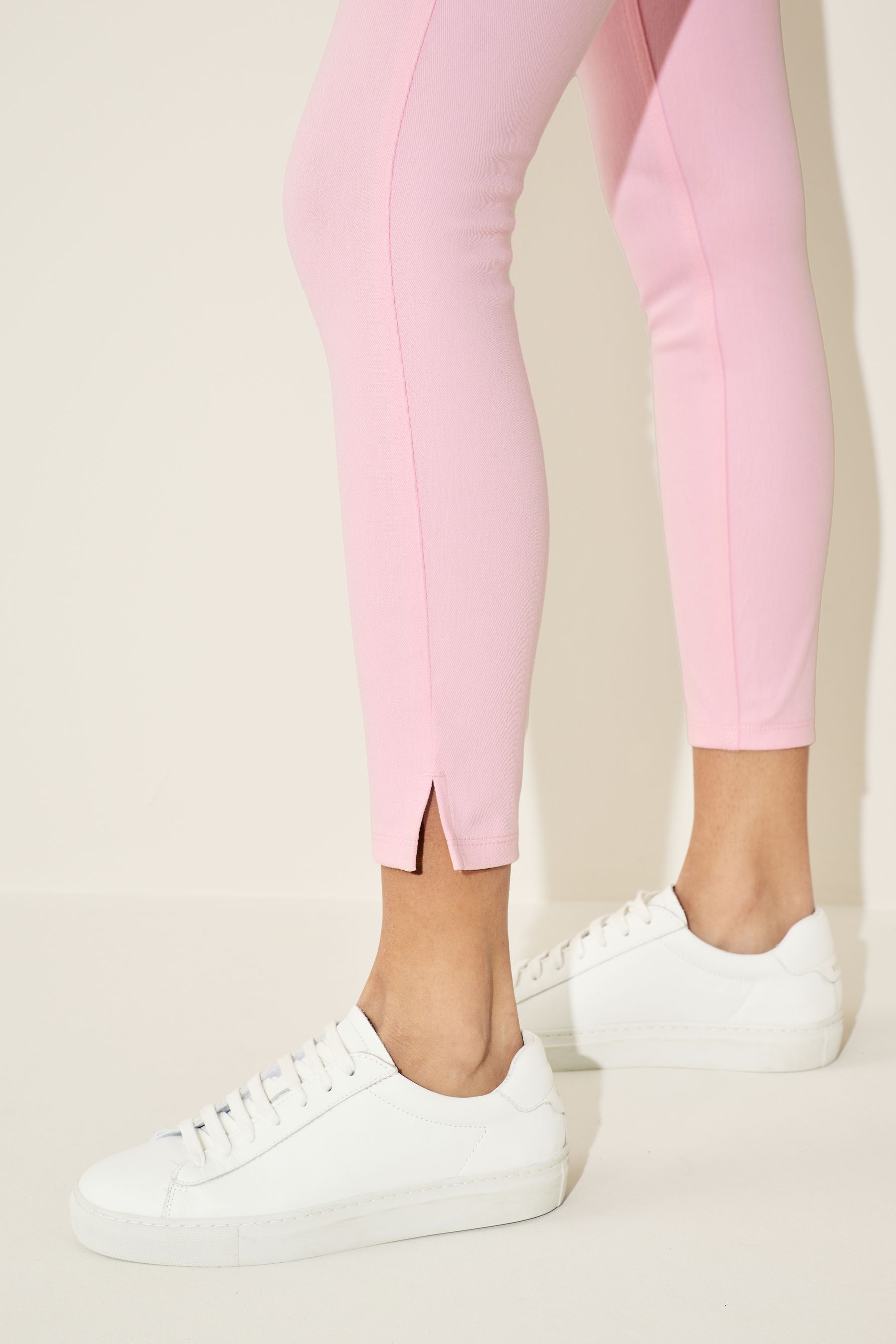Buy Pink Cropped Denim Jersey Leggings from Next Bahrain