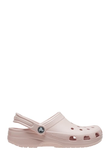 Iconic Crocs™ brand detail on heel strap