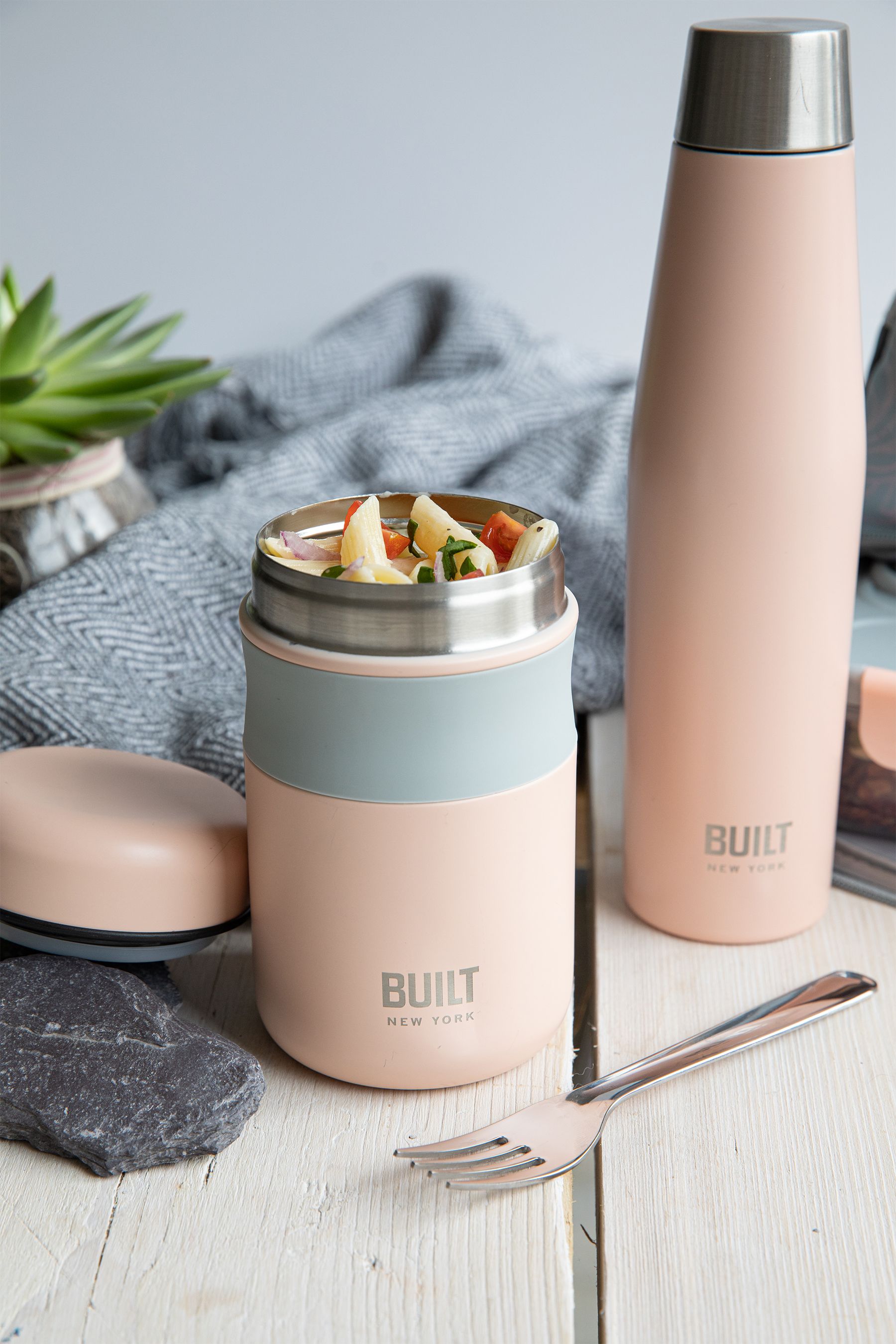 BUILT Pink Mindful 490ml Food Flask