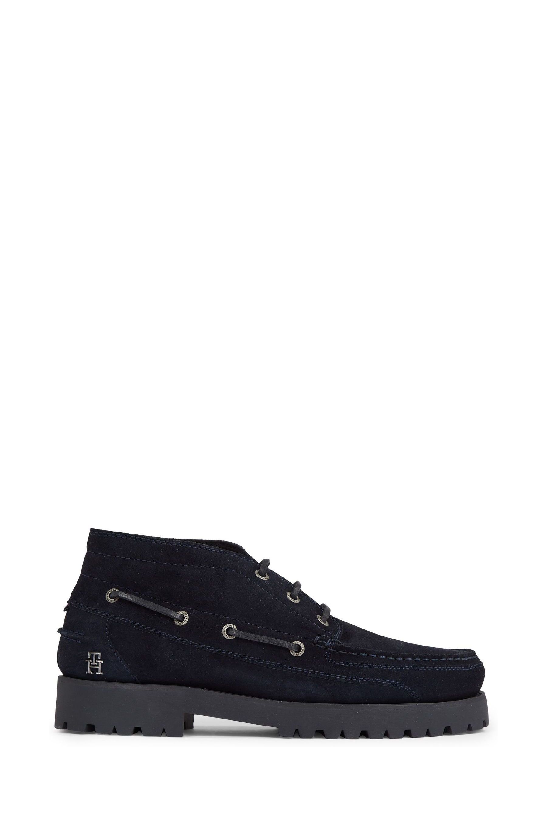 Black suede boat shoes 2025