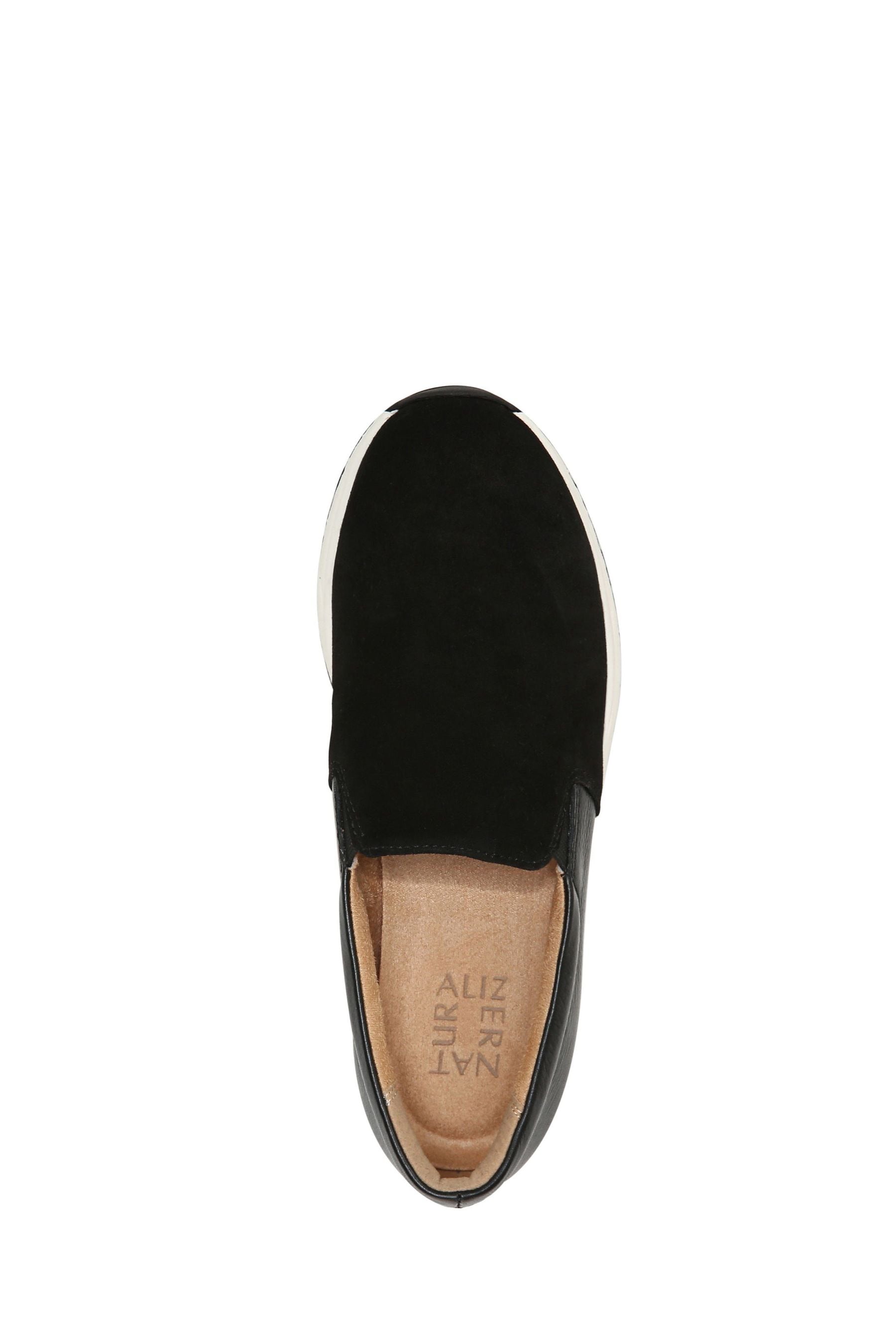 Naturalizer slip hot sale on