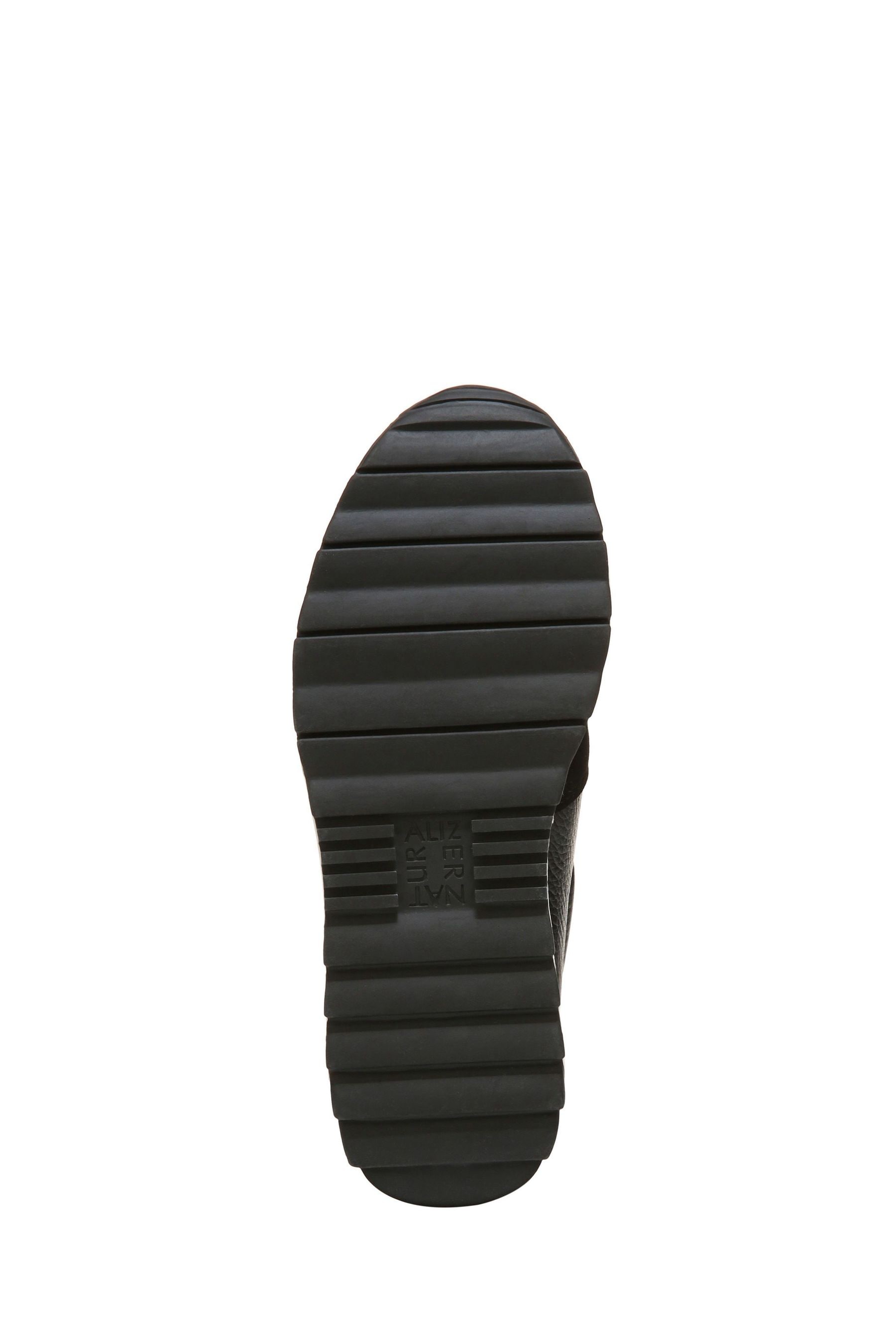 Naturalizer Selah Slip ons