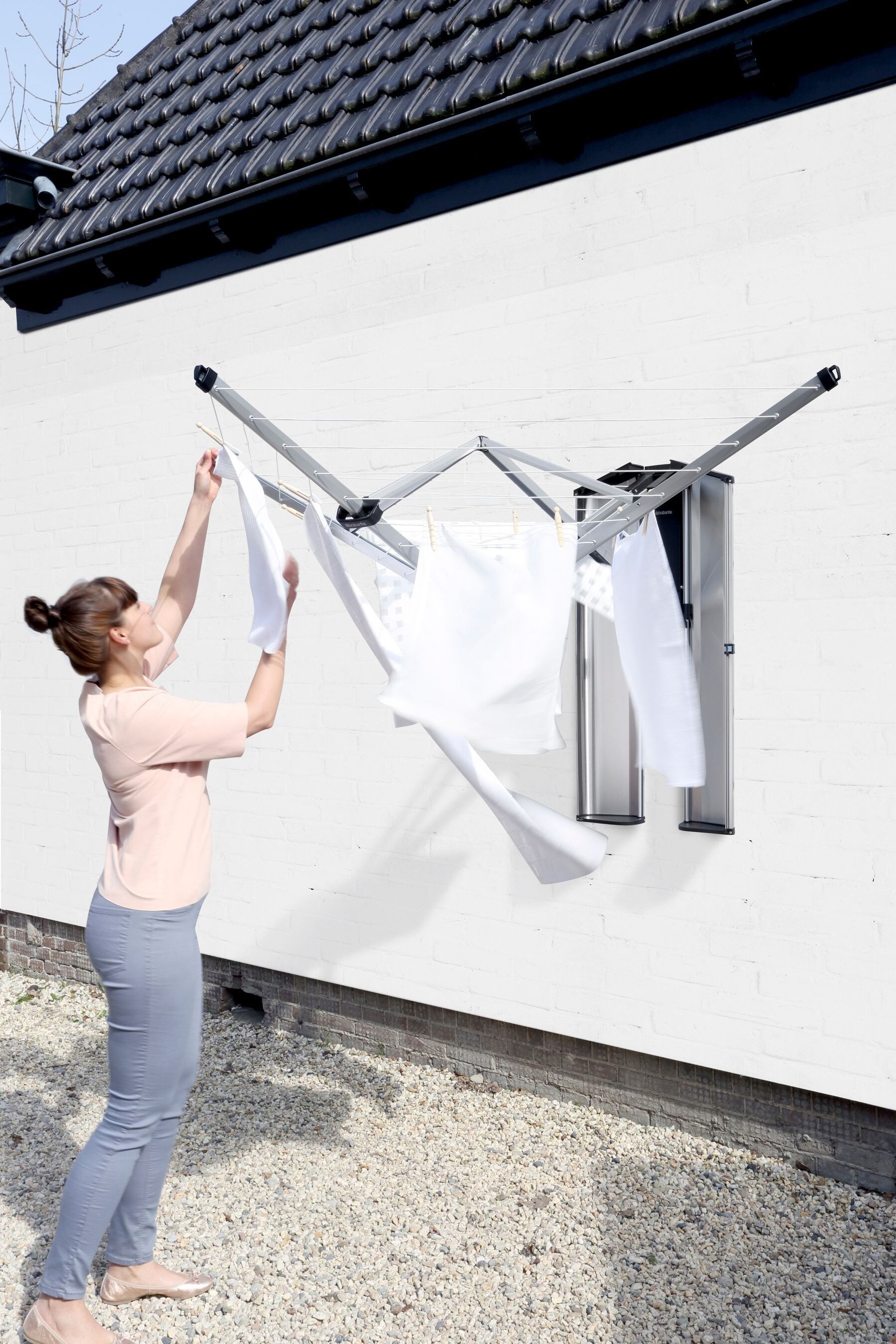 Wall fixed washing line deals