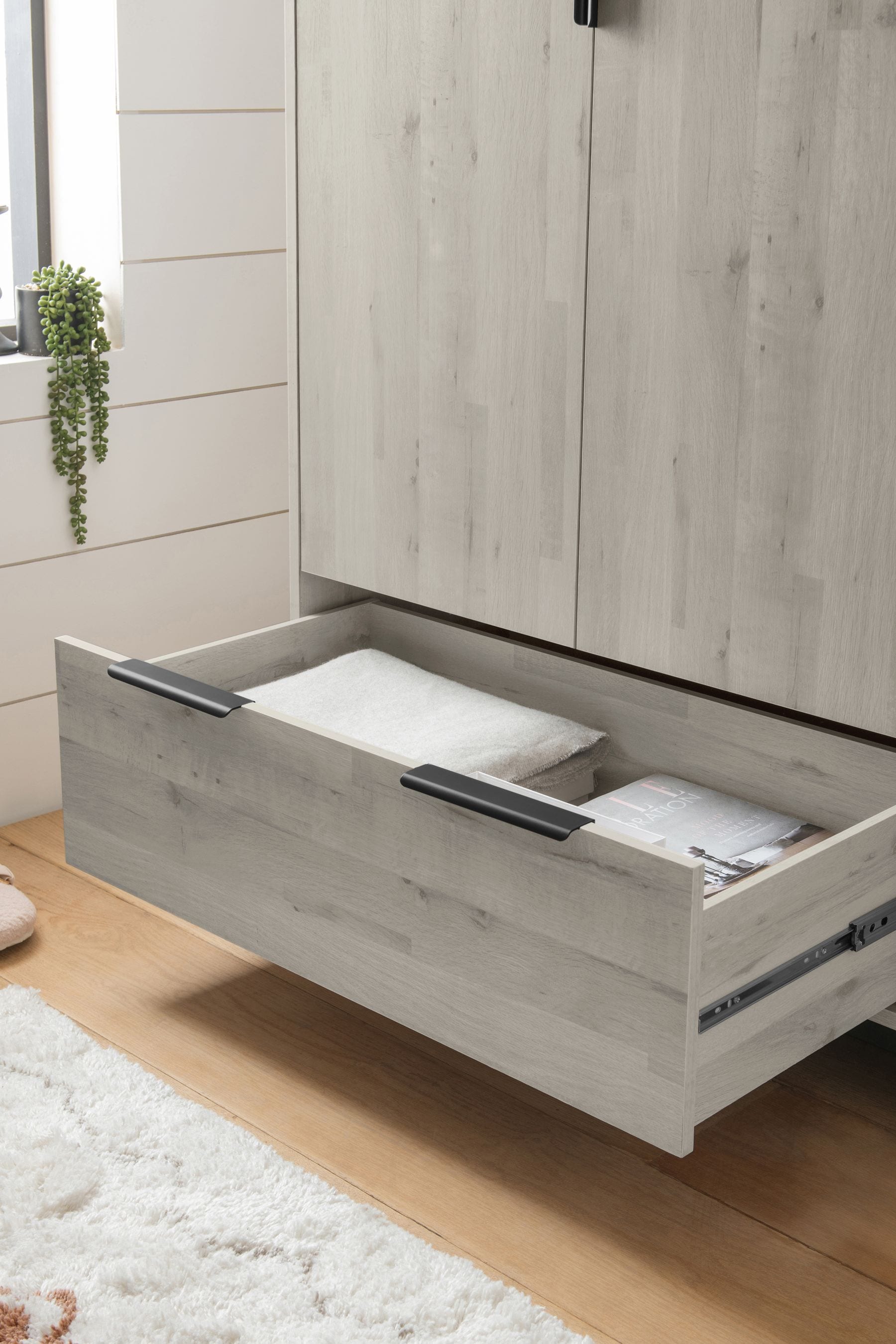 Bronx store triple wardrobe