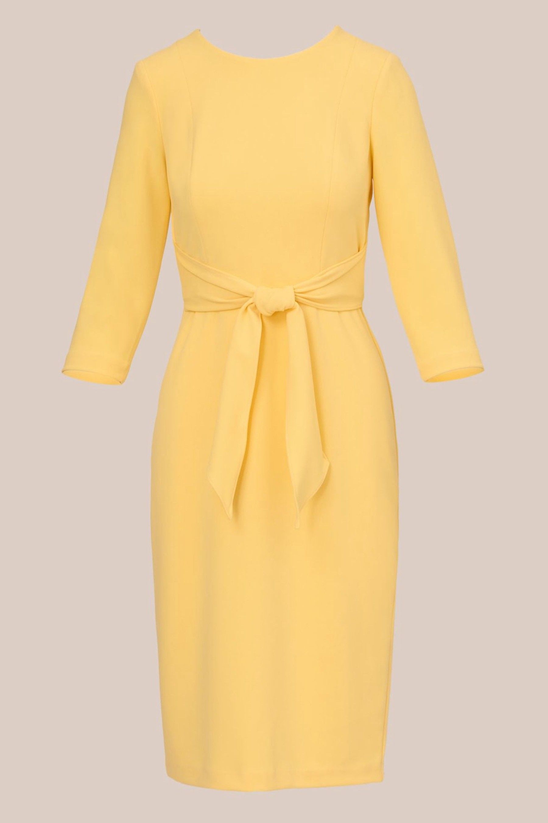 Yellow sheath outlet