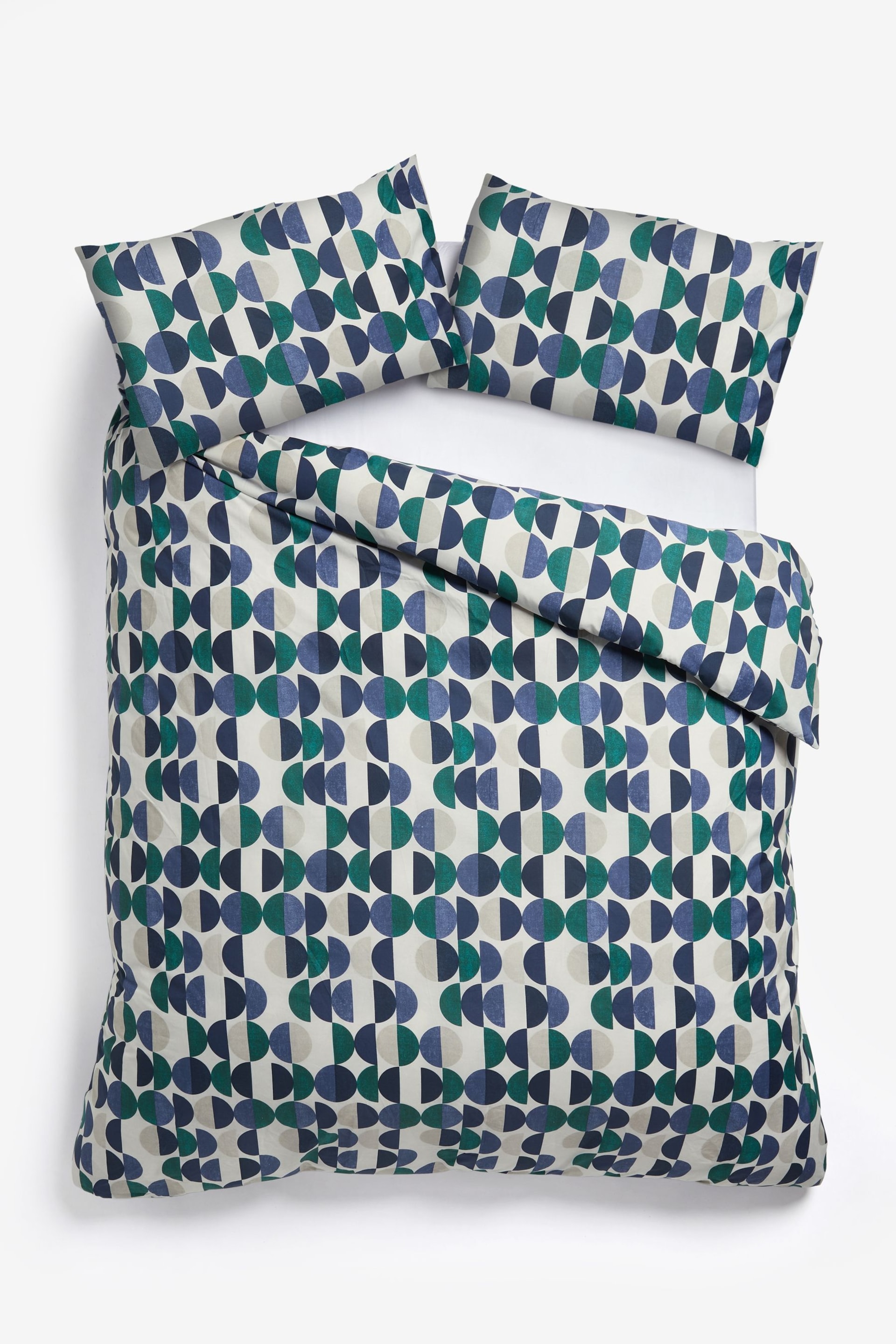 2 Pack Blue/Green Retro Circle Reversible Duvet Cover and Pillowcase Set - Image 7 of 8