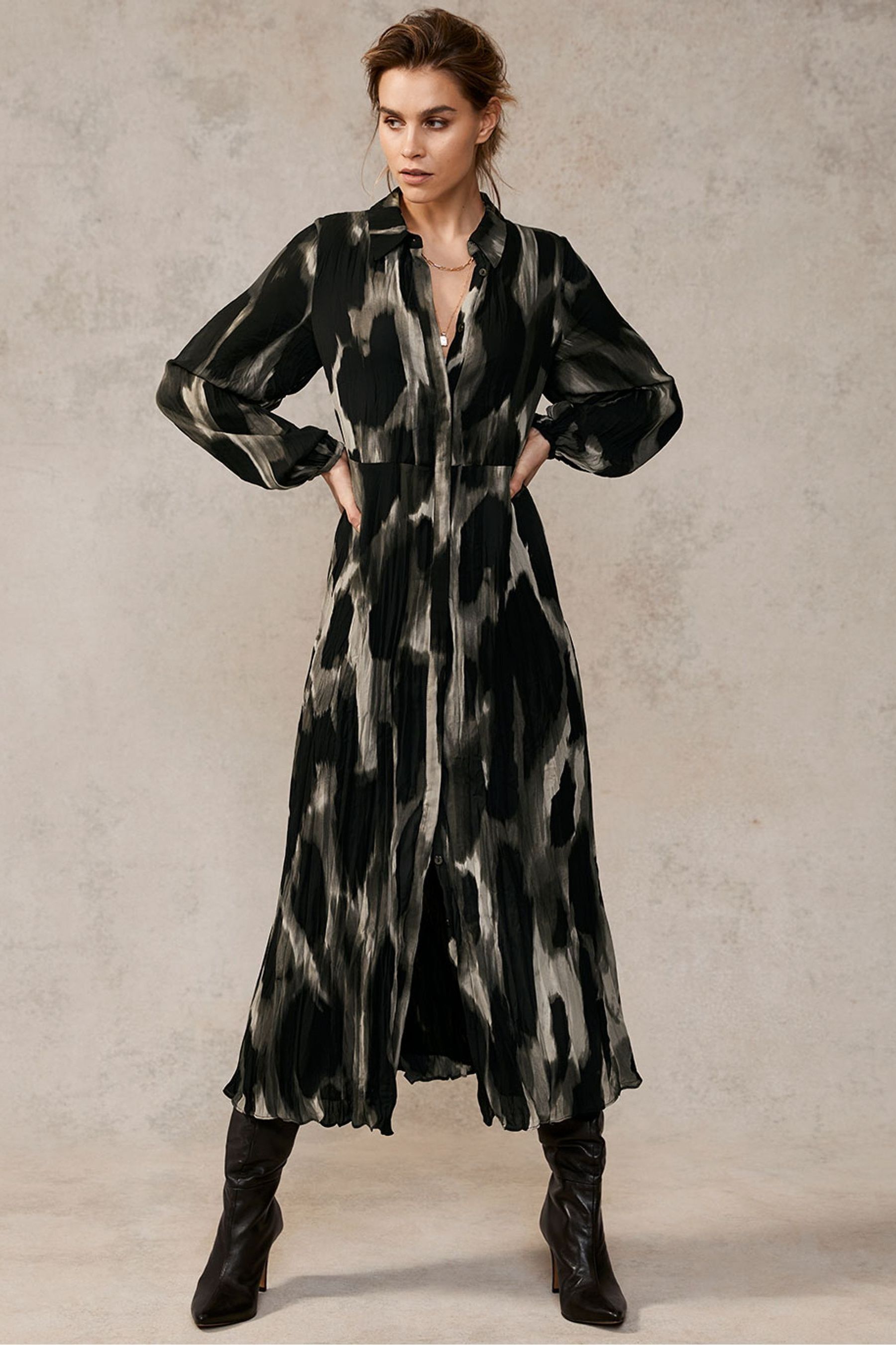 Buy Mint Velvet Natural Nova Print Maxi Shirt Dress from Next Luxembourg
