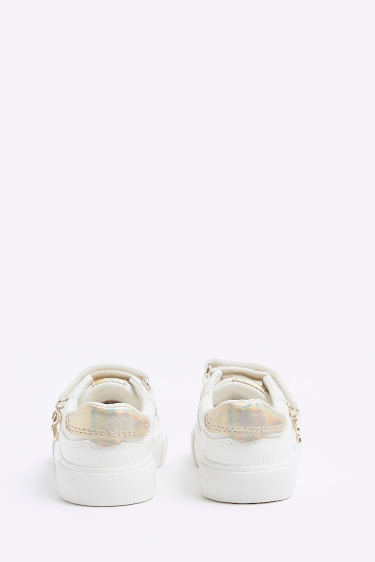 River Island White Girls Gold Glitter Trainers - Image 2 of 4