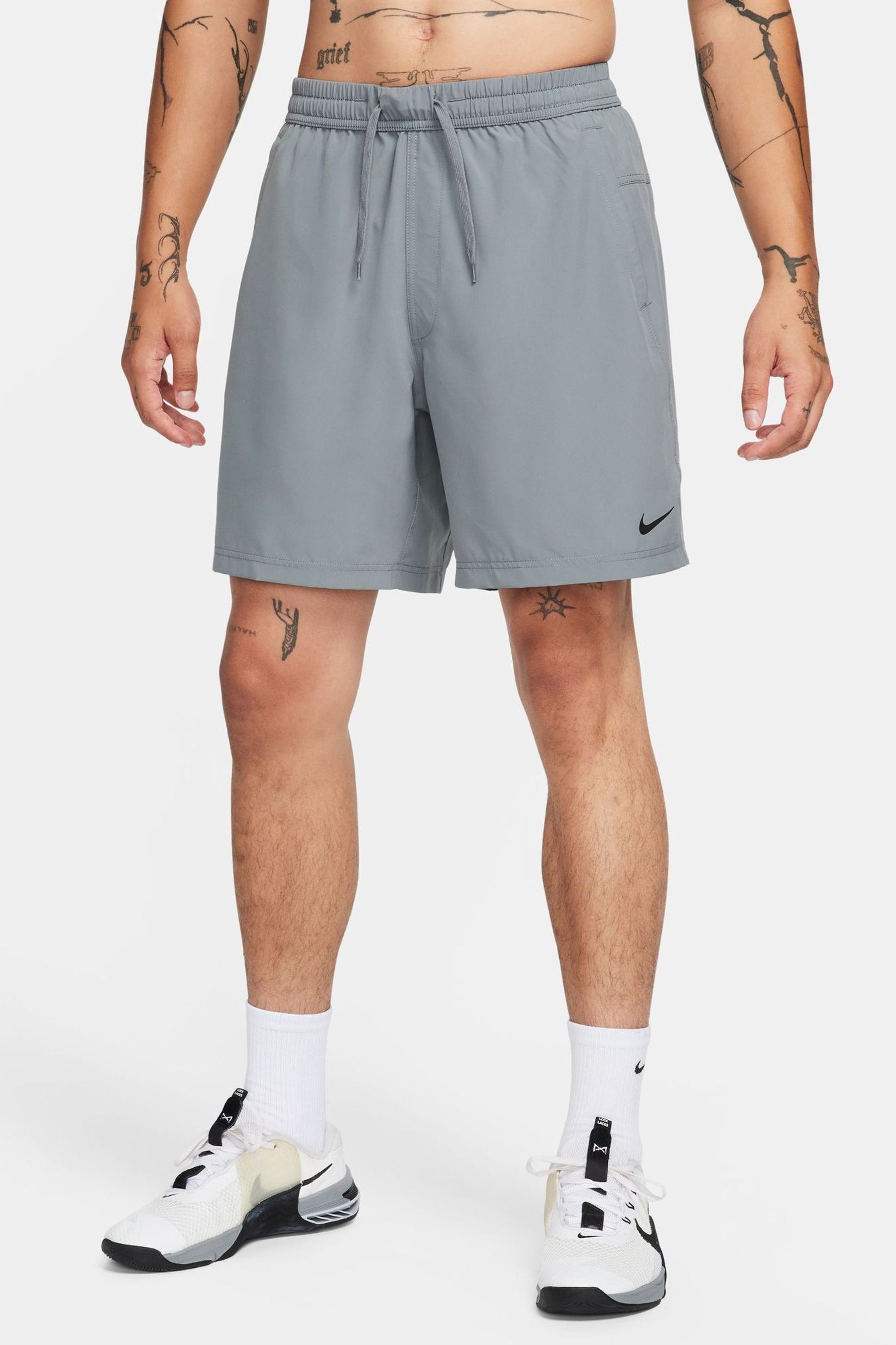 Nike yoga training shorts outlet