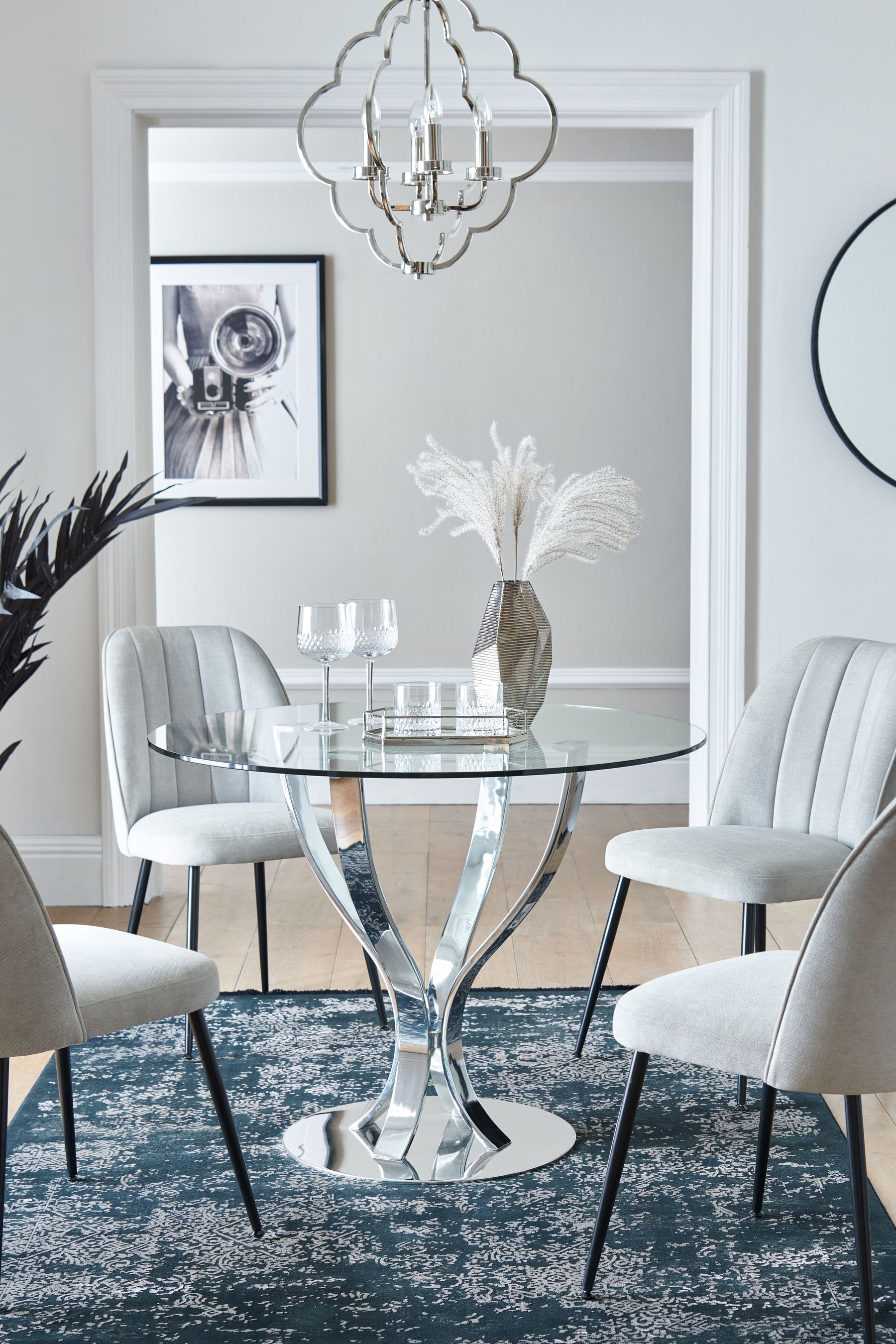 Tulip dining online table round