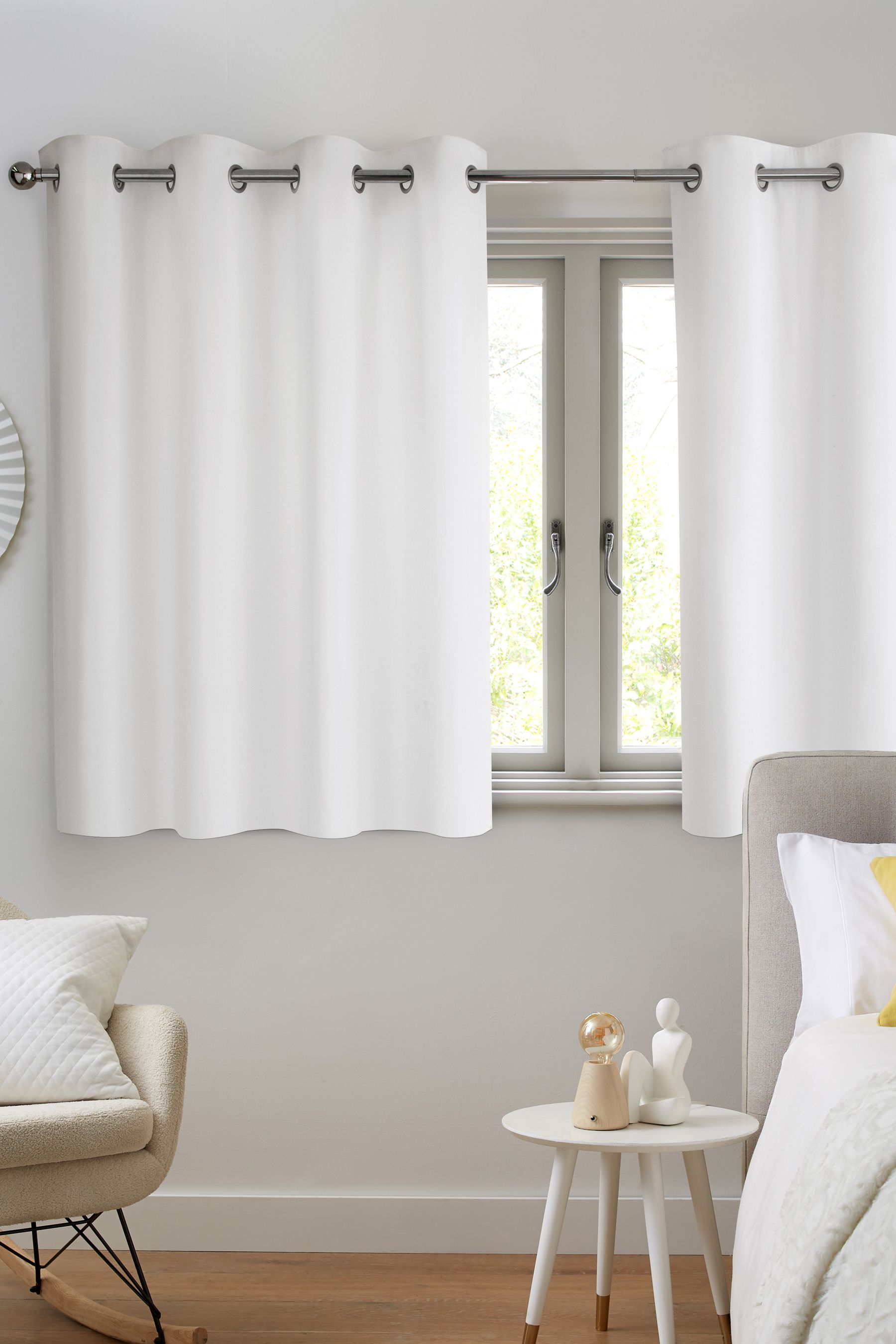 White eyelet deals