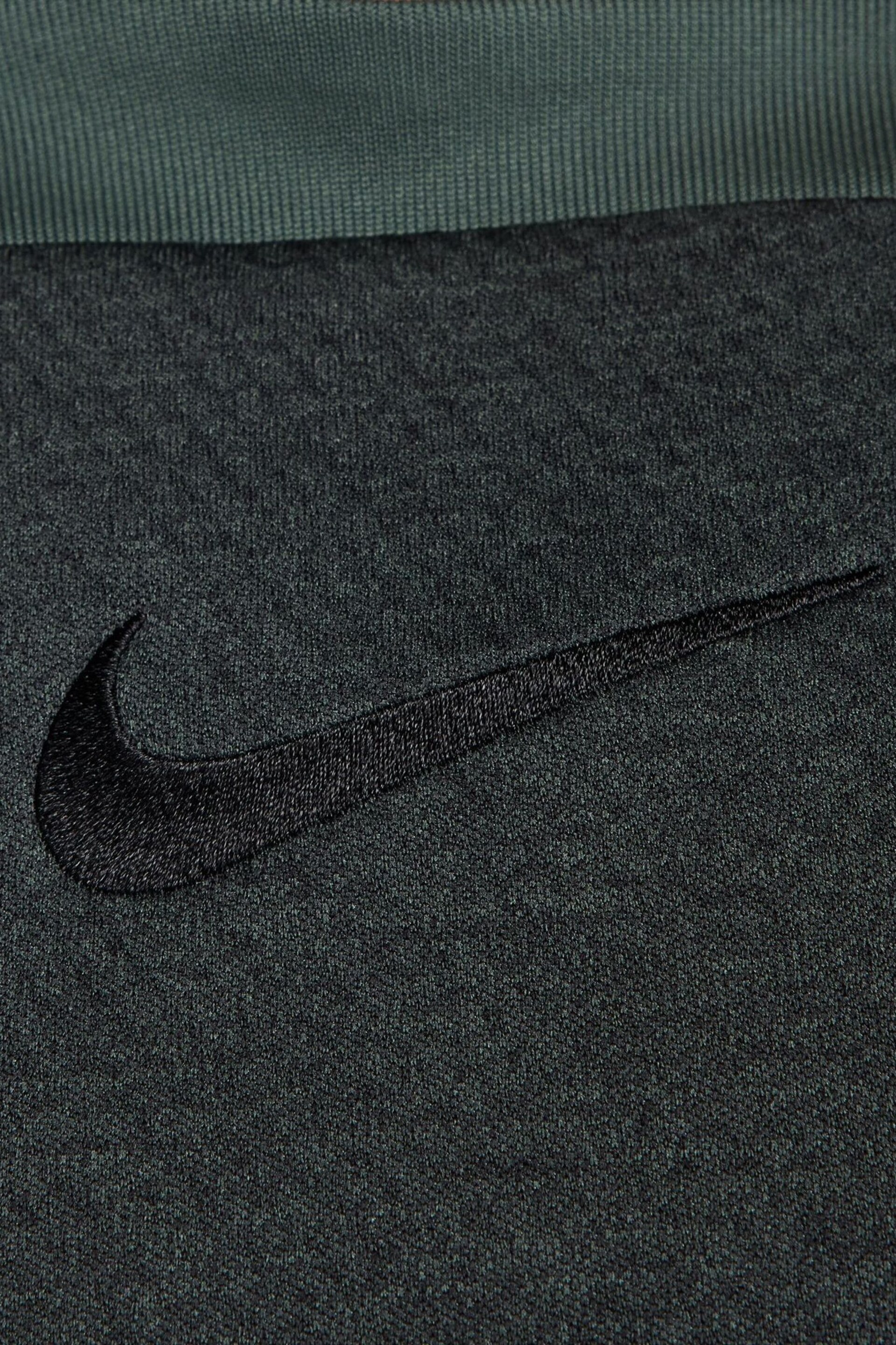 Nike Green Dri-FIT Academy Training T-Shirt - Image 4 of 7