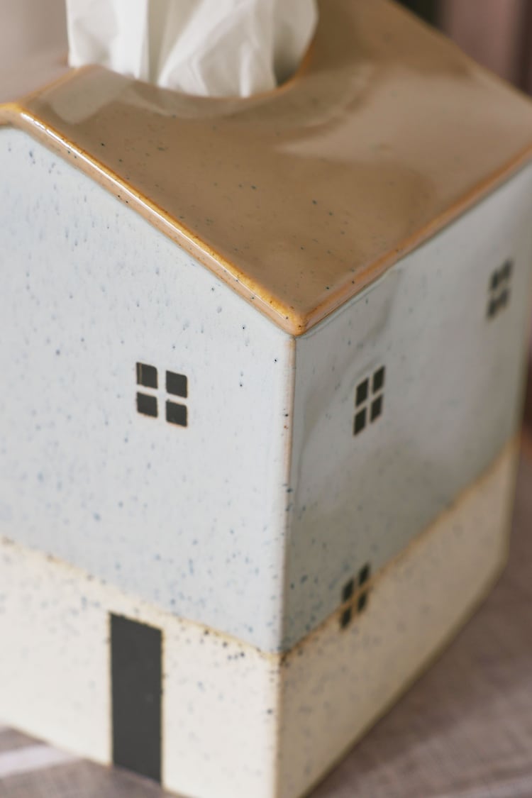 Ceramic House Tissue Box - صورة 5 من 5