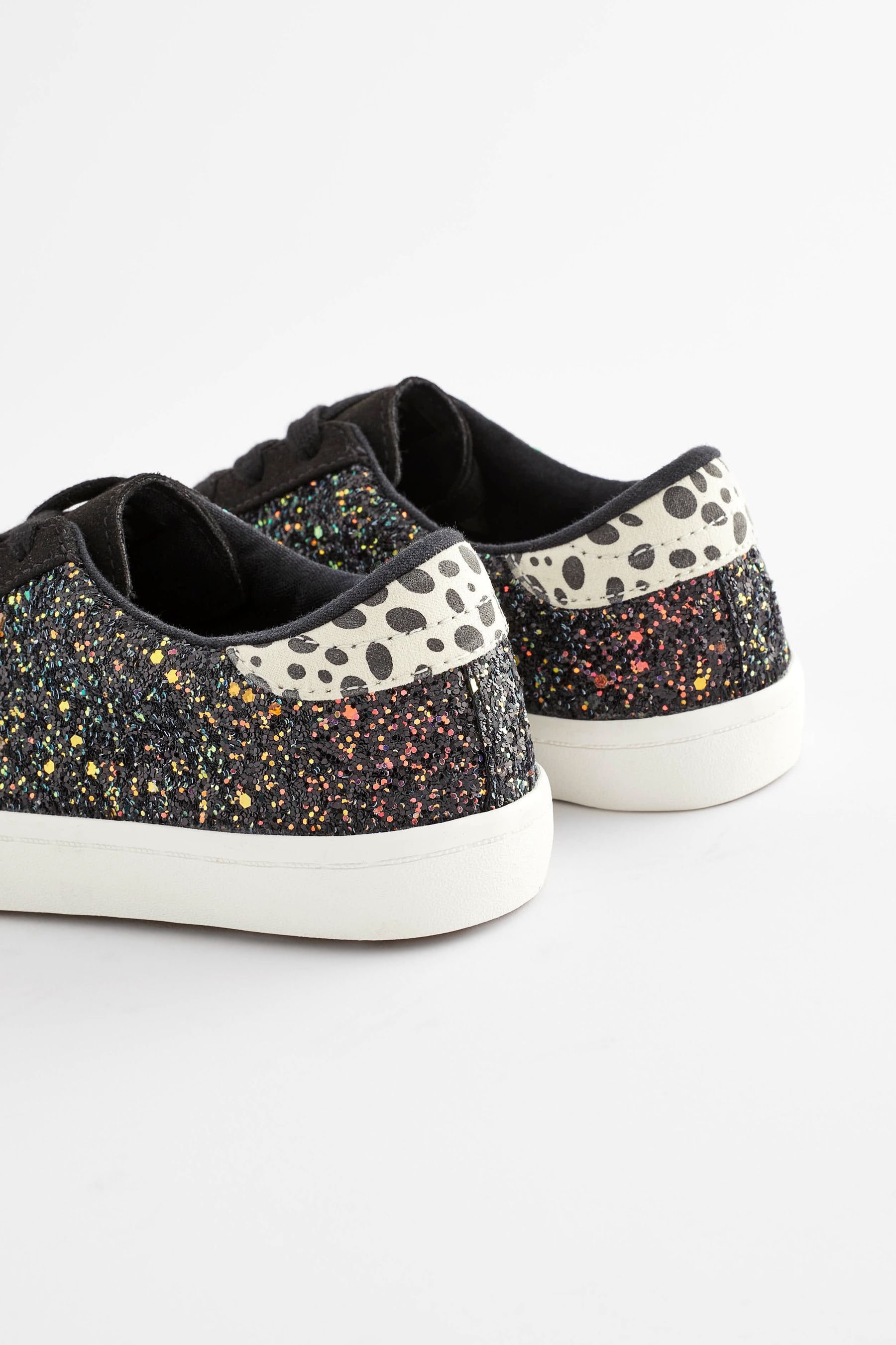 Star trainers next hotsell