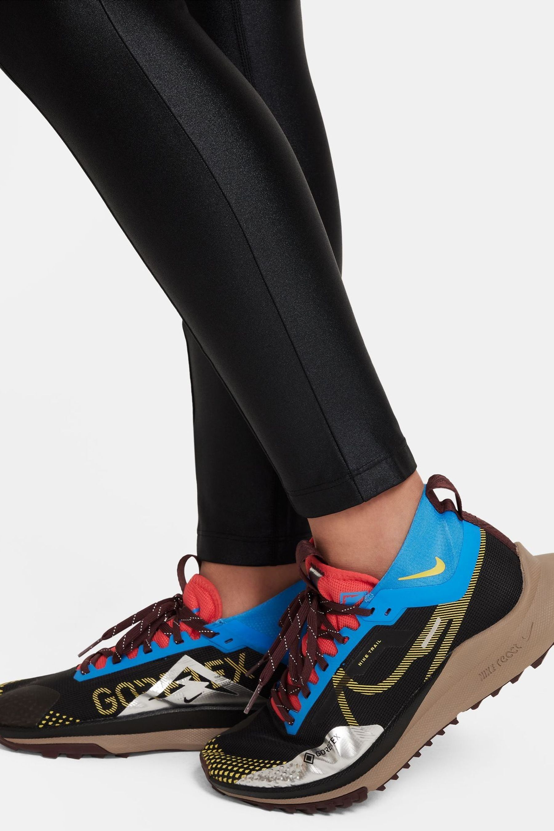 Nike leggings with knee pads top