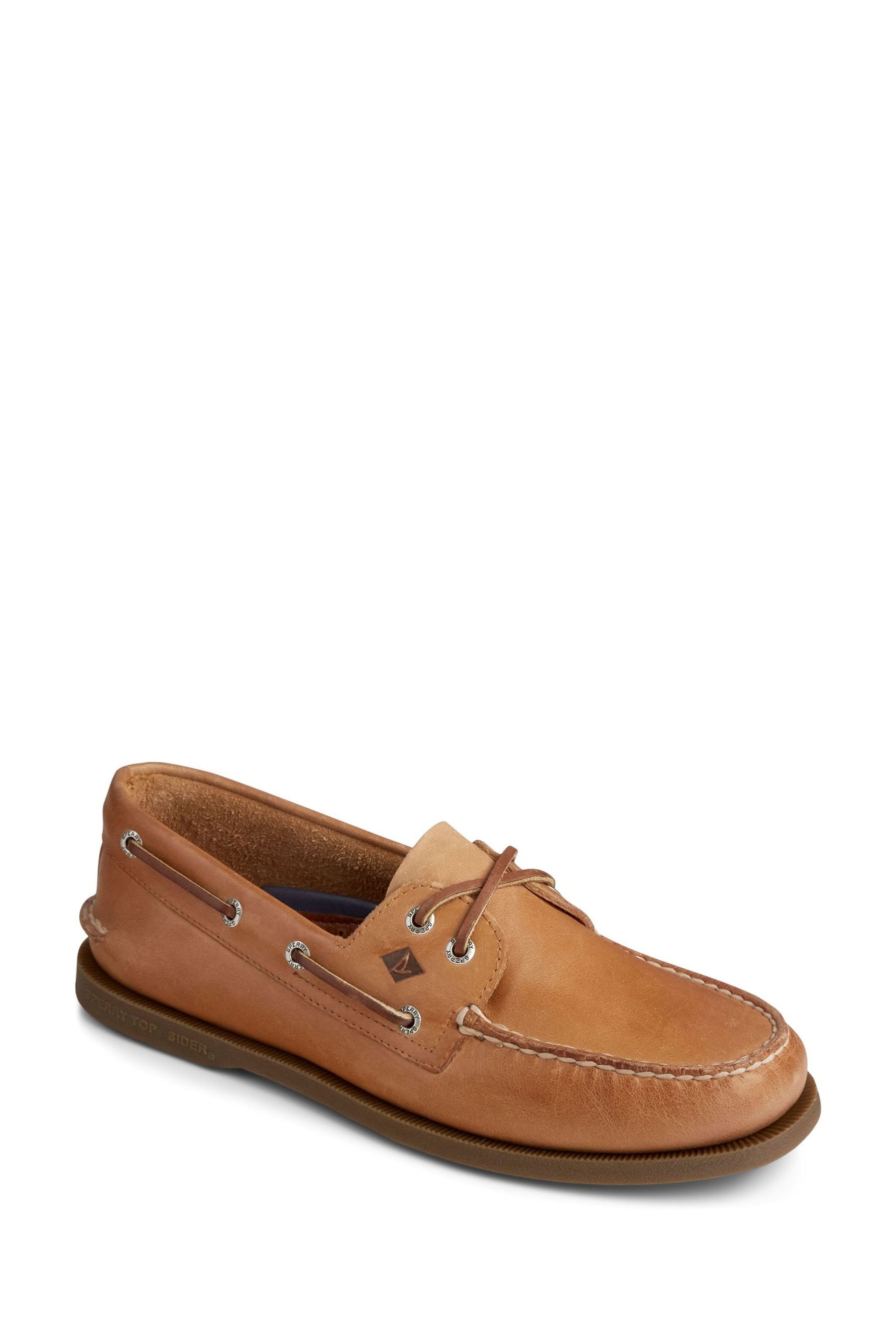 Mens sperrys near me clearance