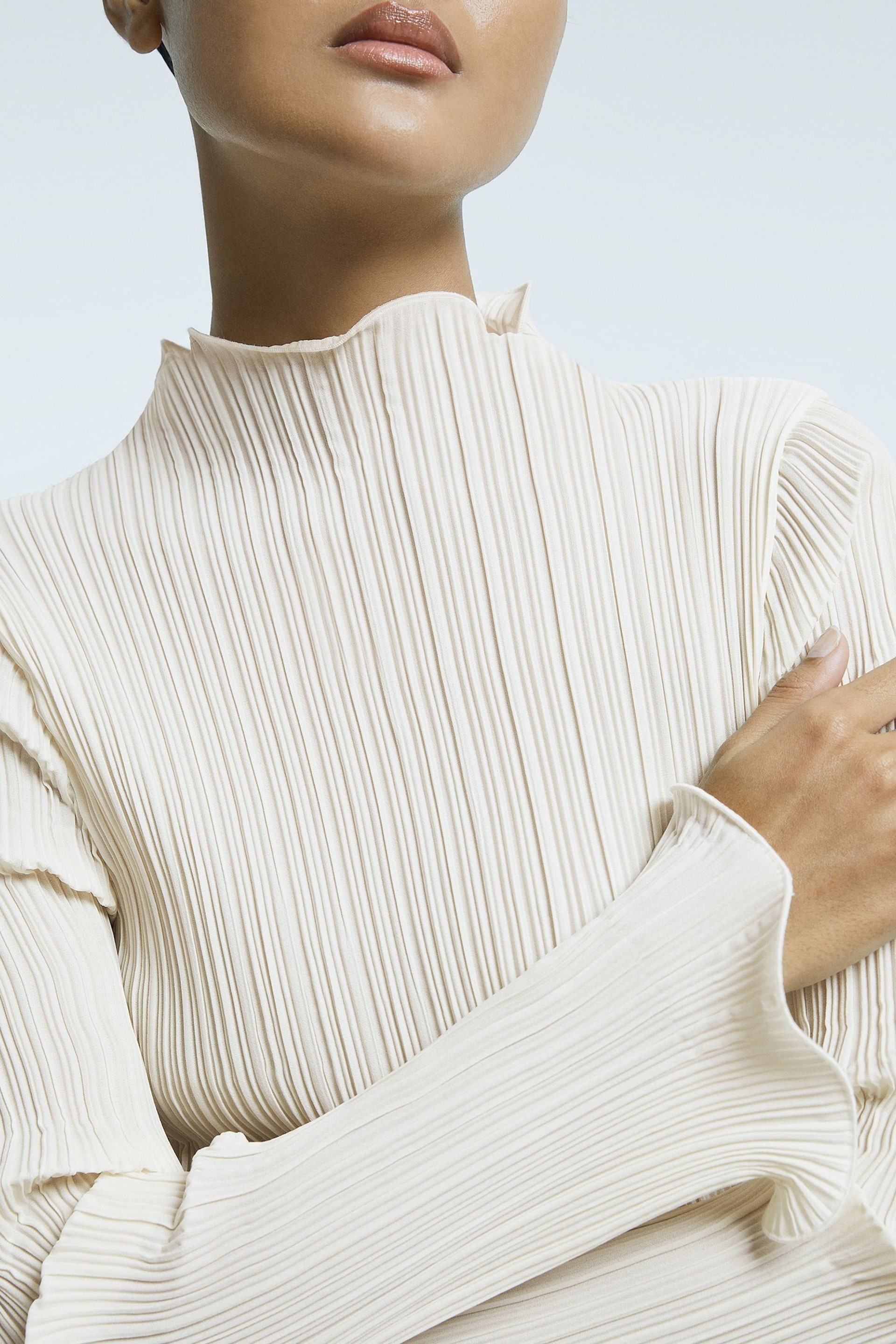 Atelier Fitted Ribbed Ruffle Neck Top - Image 3 of 6
