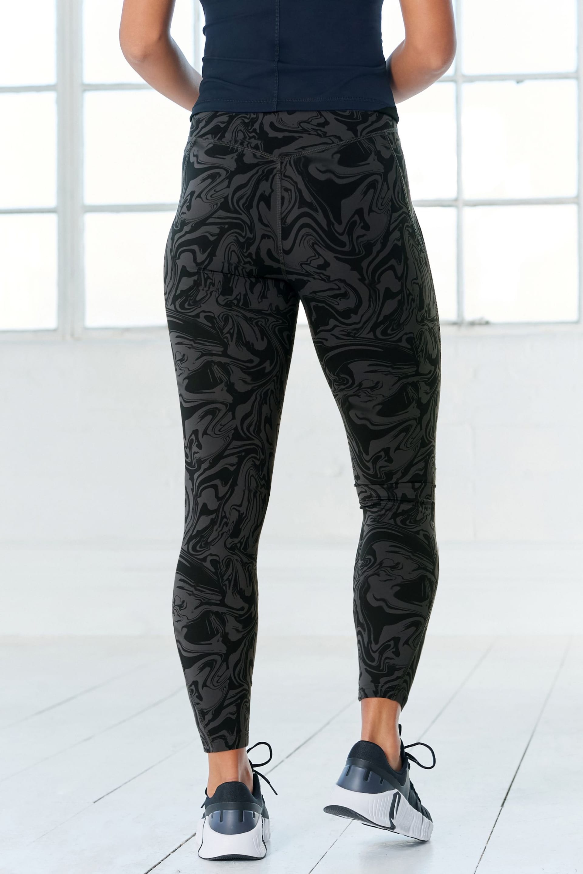 Monochrome Supersoft Everyday Sports Leggings - Image 3 of 5