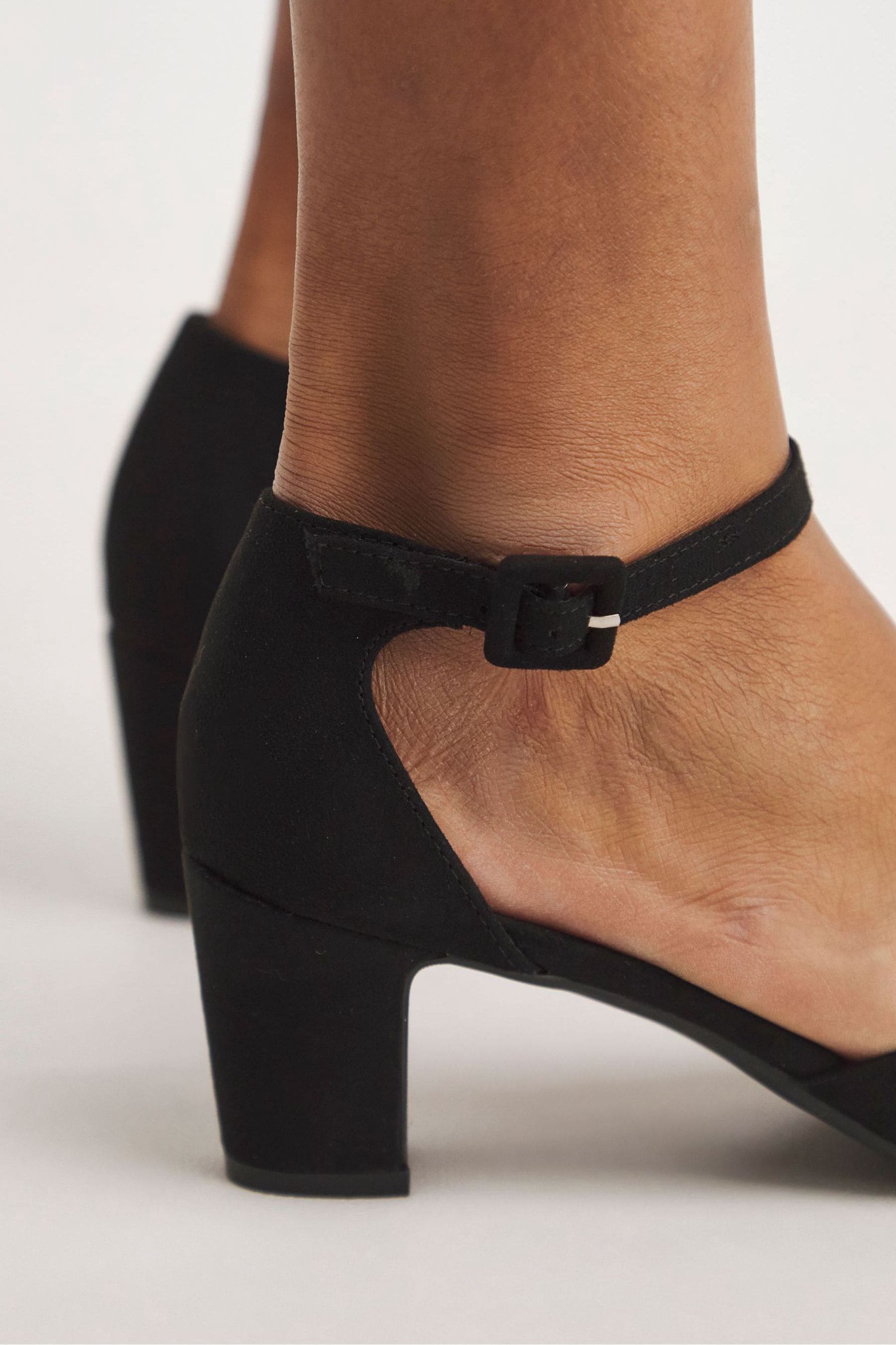 Two strap clearance shoes