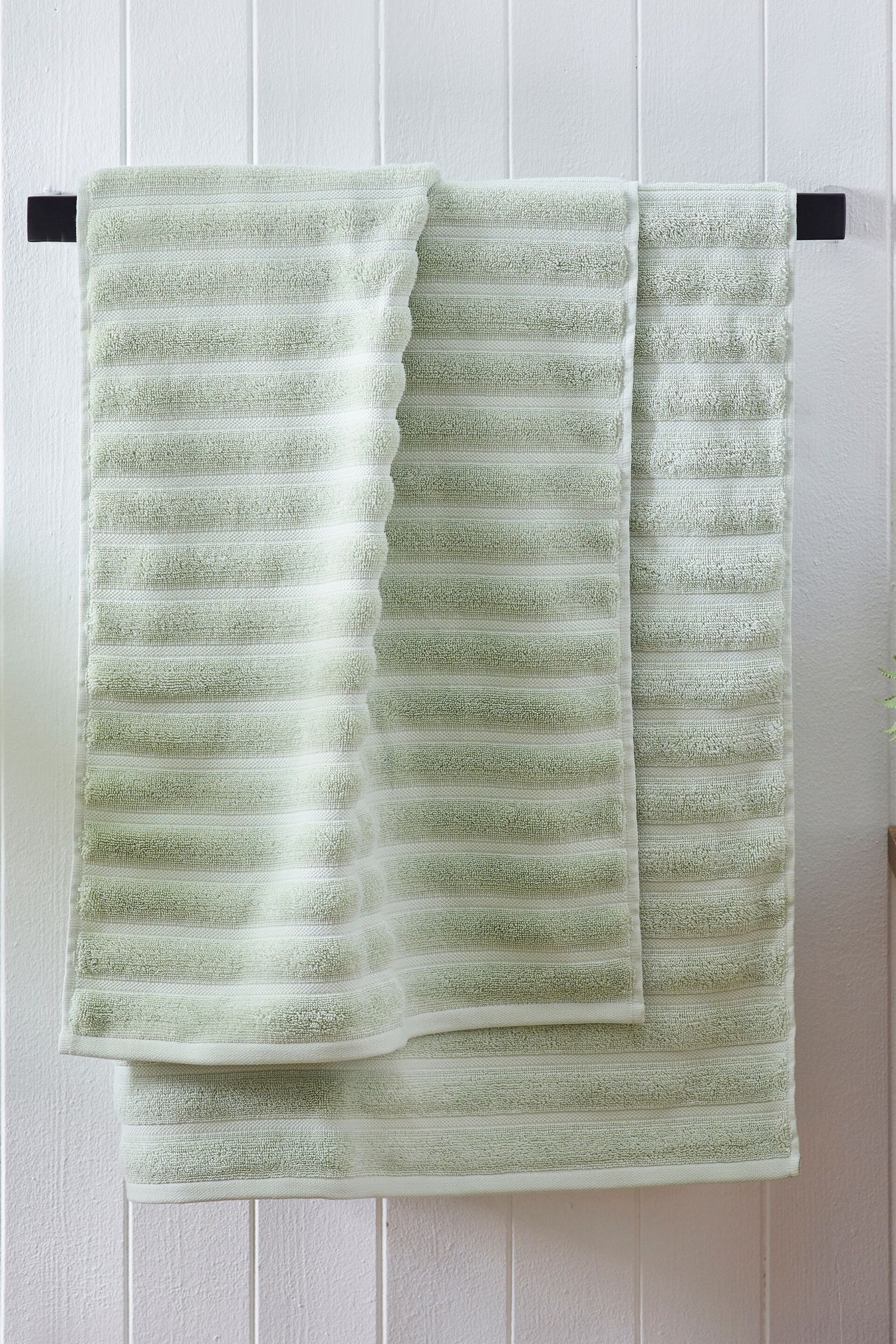 Sage Green Ribbed Towel 100% Cotton - Image 2 of 6