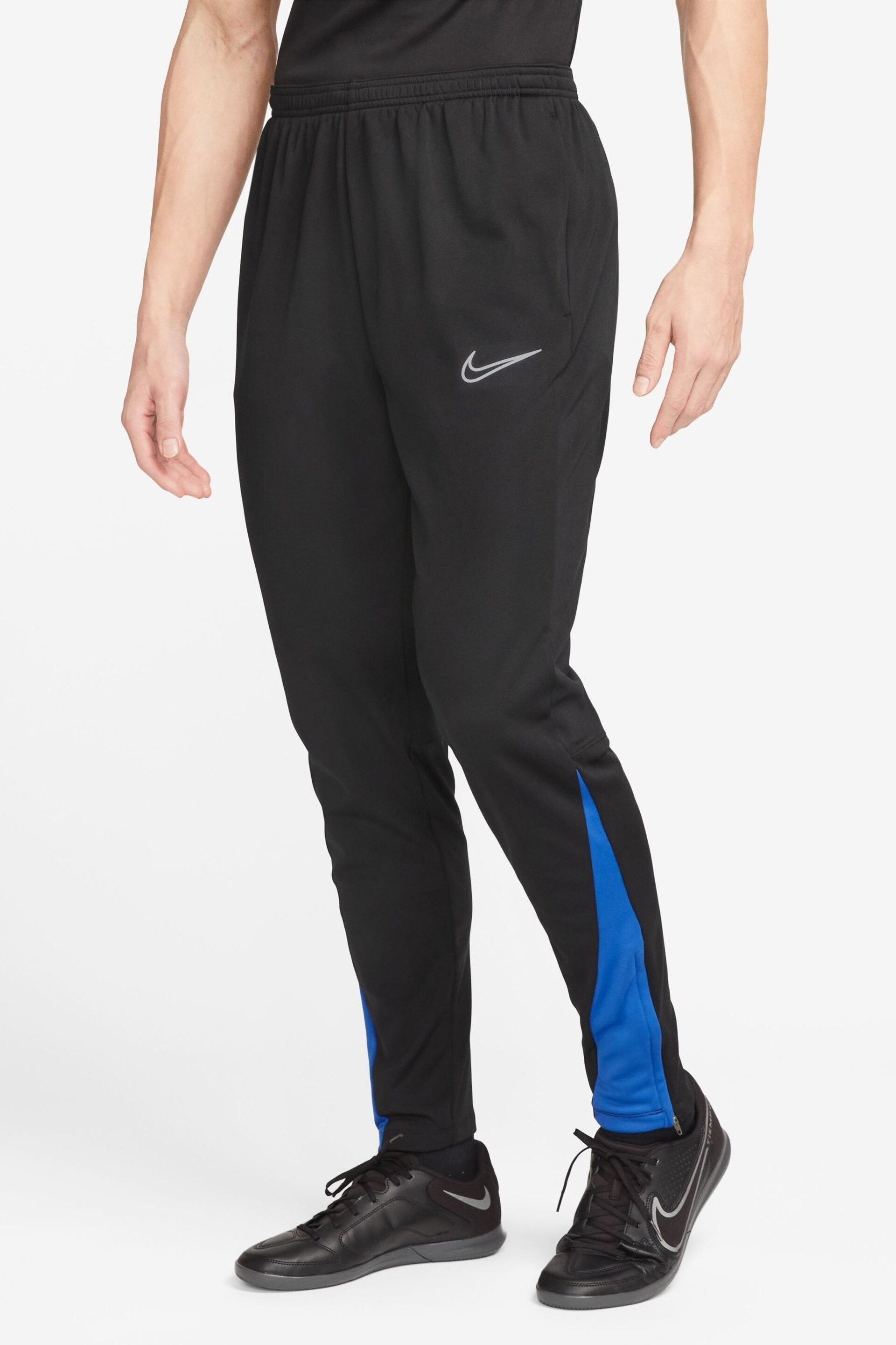 Nike Black Therma-FIT Academy Training Joggers - Image 1 of 3
