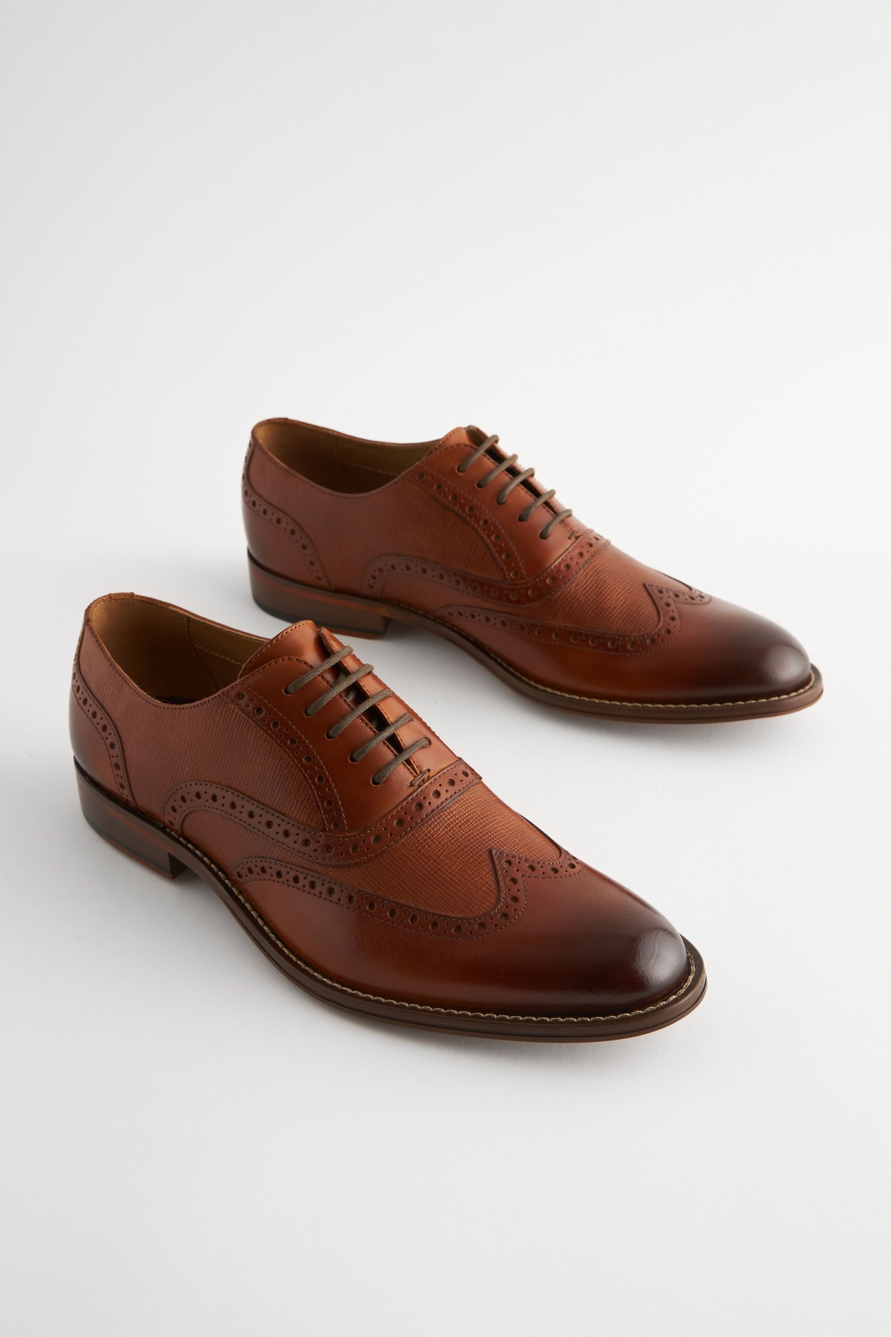 Tan Brown Leather Wing Cap Brogue Shoes