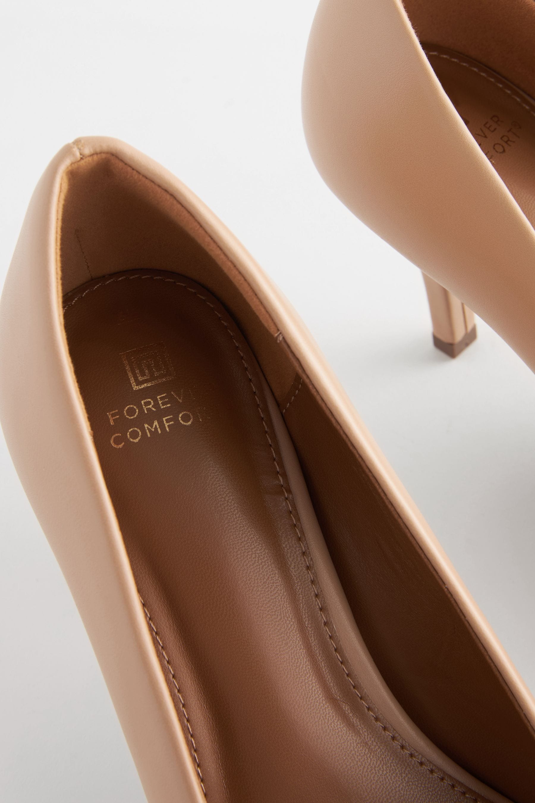 Closed dress shoes shop
