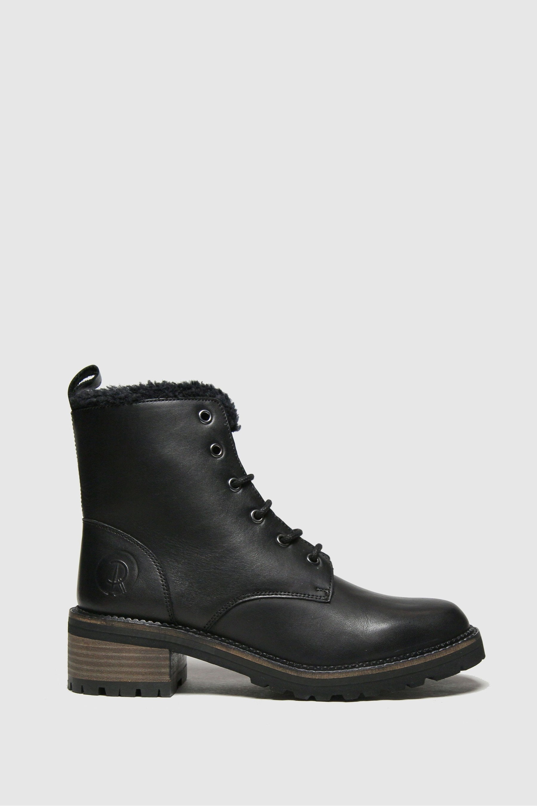 Normal boots dead top