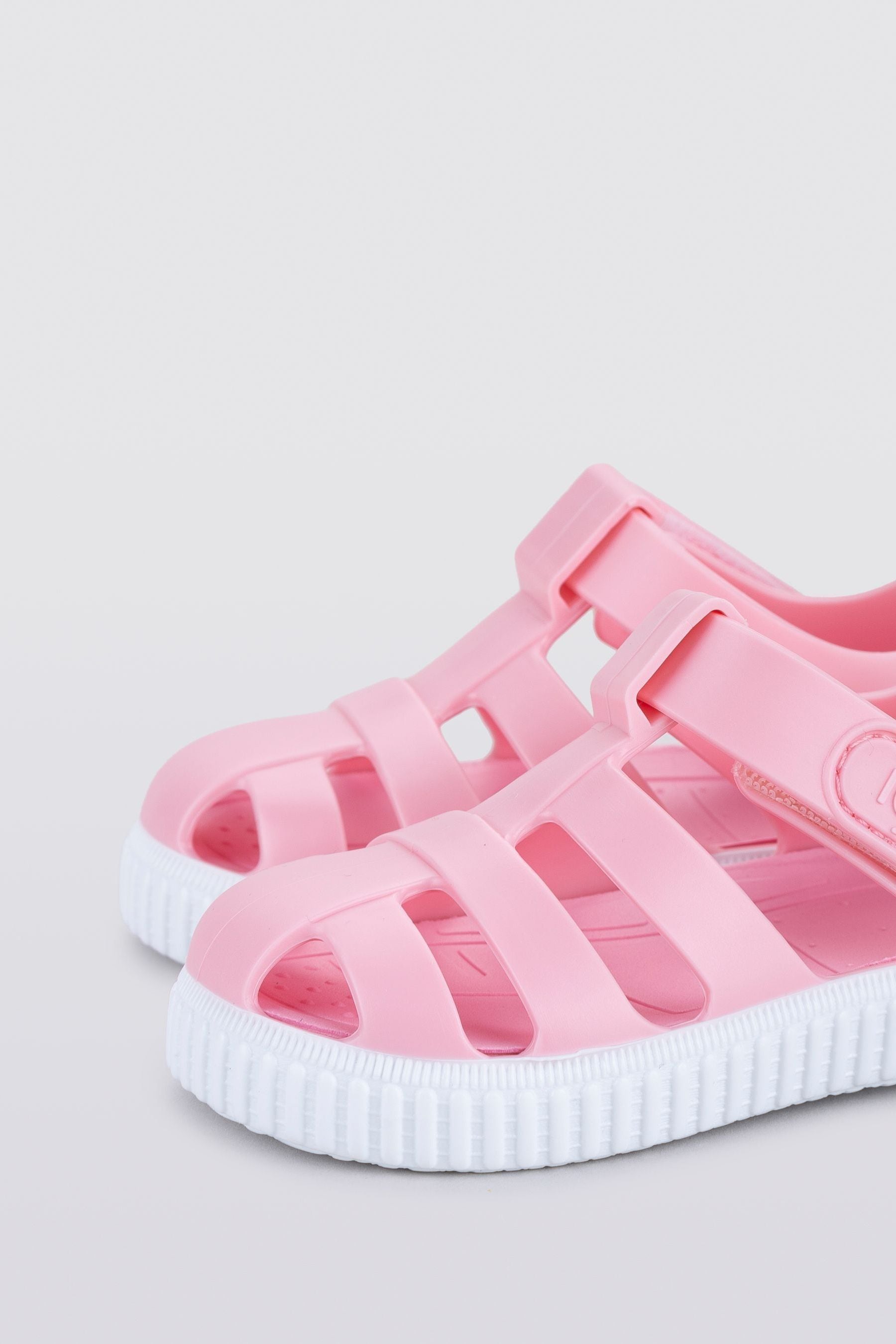 Baby pink igor jellies hotsell