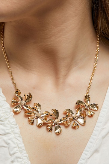 Mood Gold Polished Dipped Flower Graduated Collar Necklace