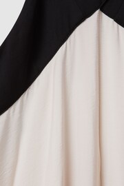 Reiss Neutral/Black Aubree Relaxed Colourblock Maxi Dress - Image 6 of 6