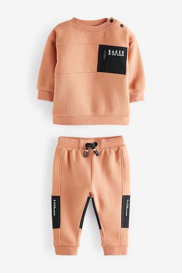 Baker by Ted Baker Neutral Sweater adult and Jogger Set
